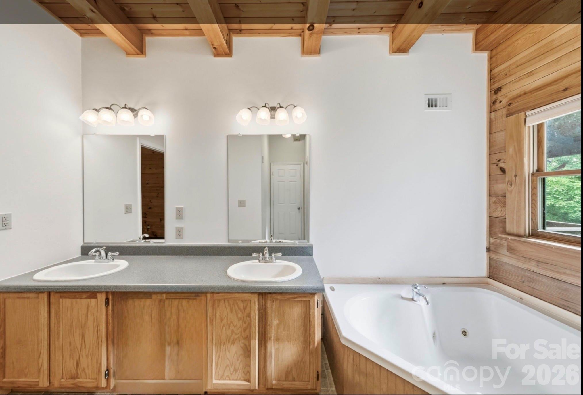 532 Mountain Oak Lane — Gastonia