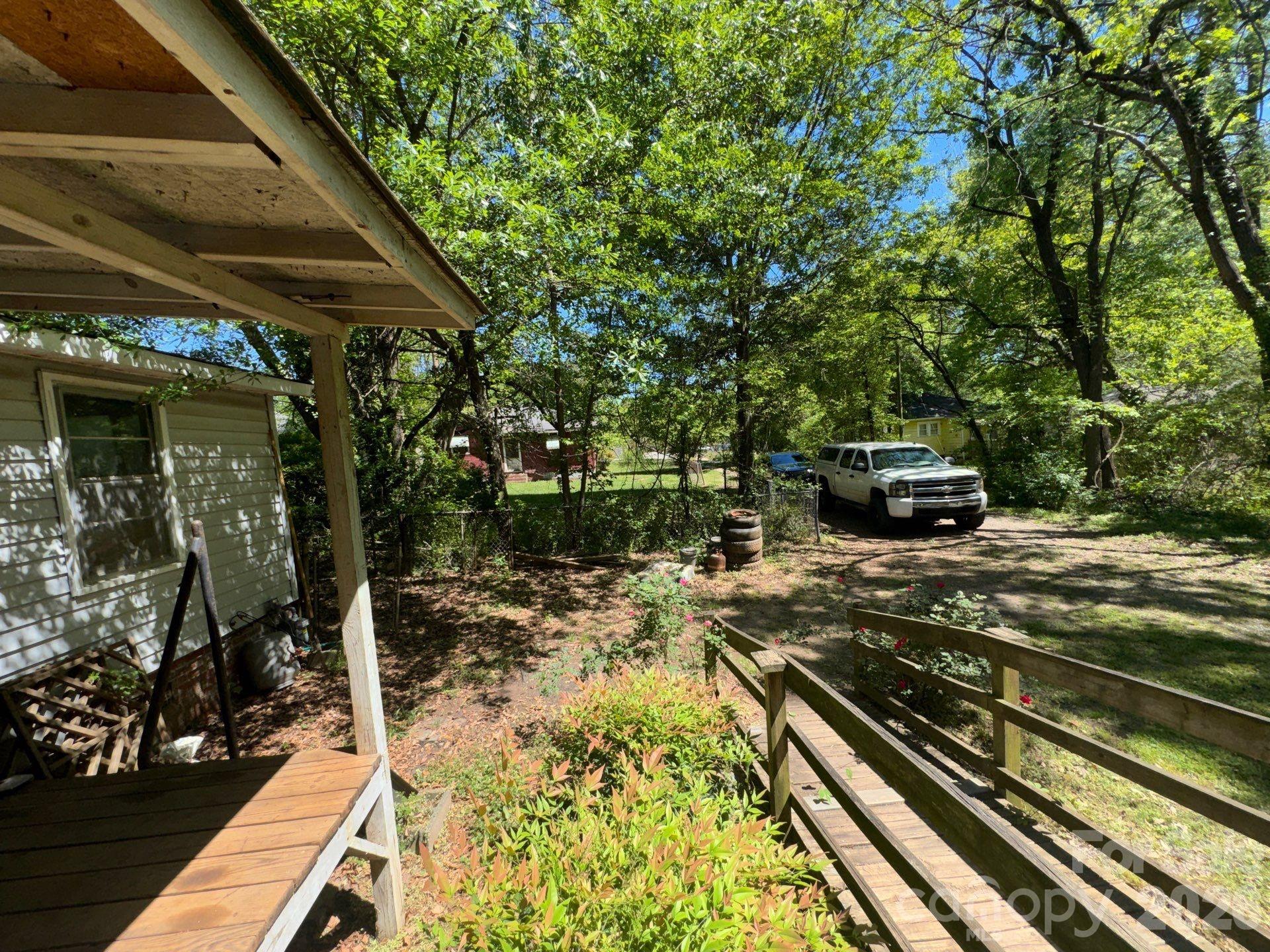 1011 Wellman Street — Gastonia