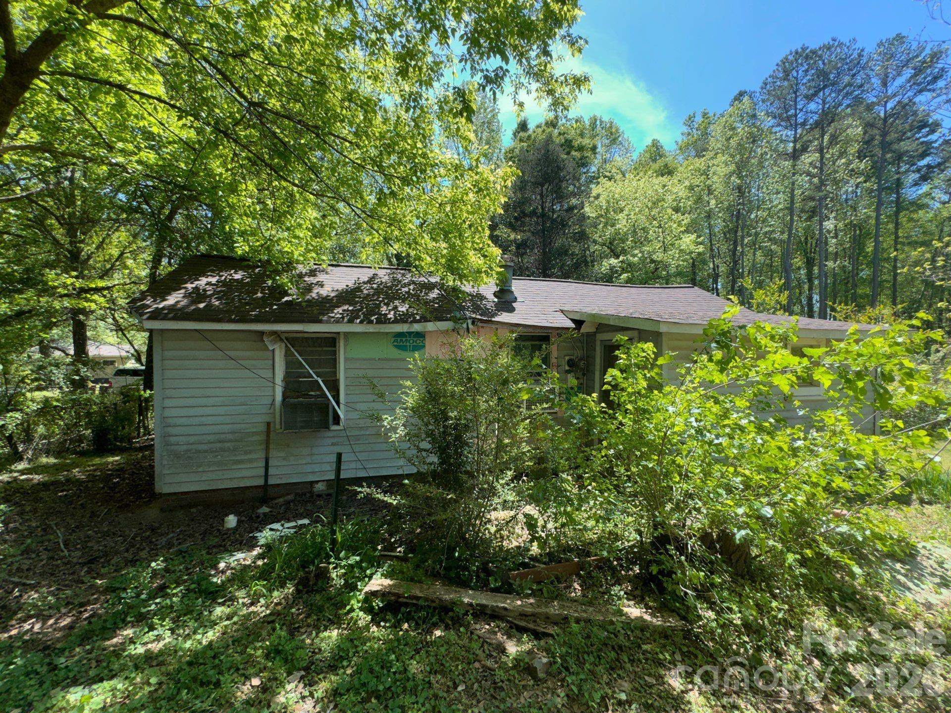 1011 Wellman Street — Gastonia