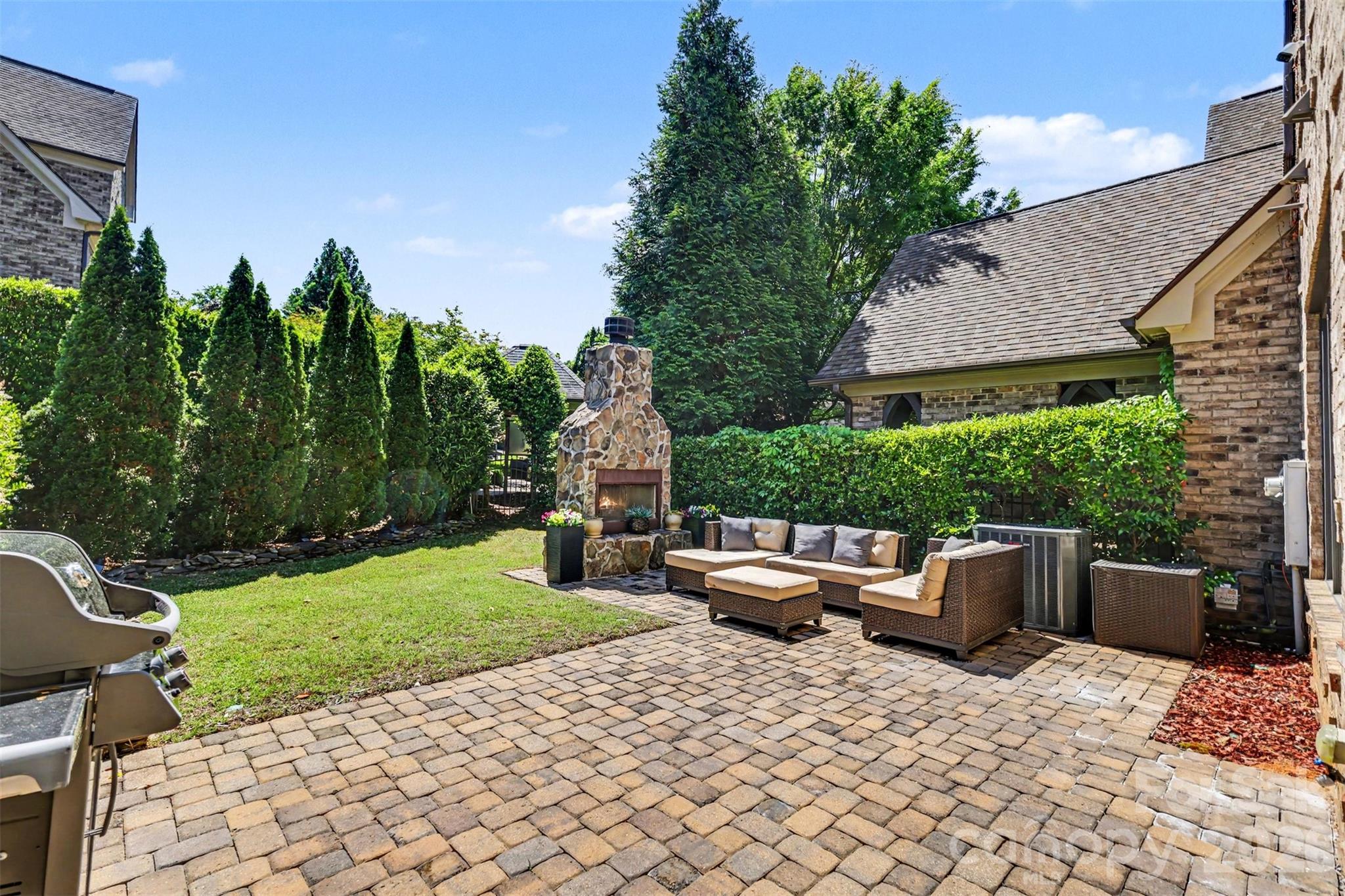 6227 Fletcher Circle — Charlotte