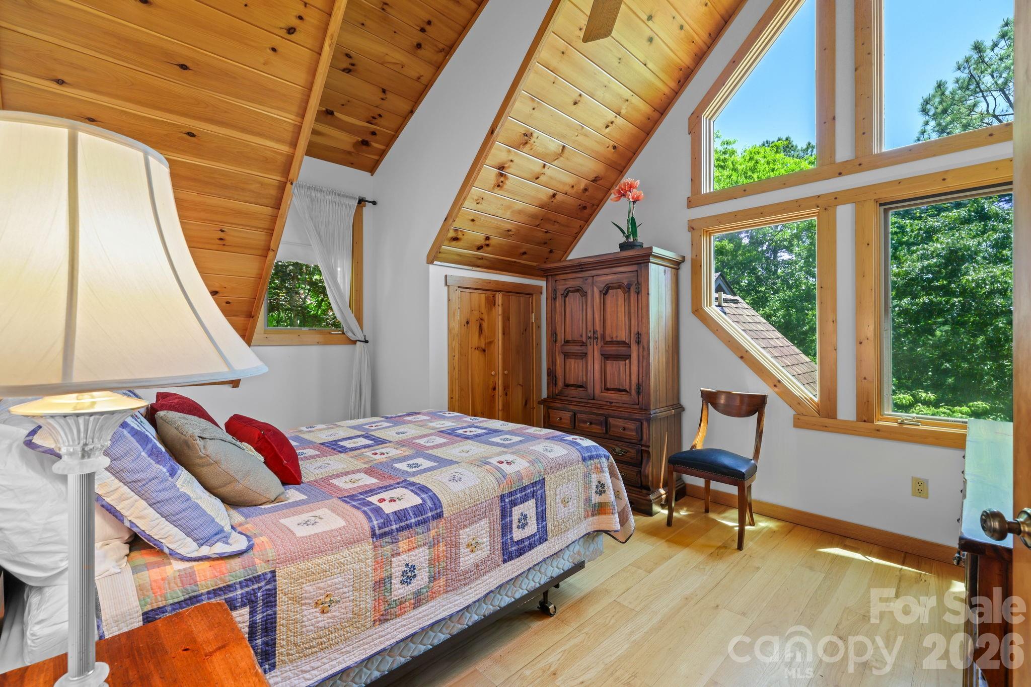 167 Wild Orchid Trail — Bryson City