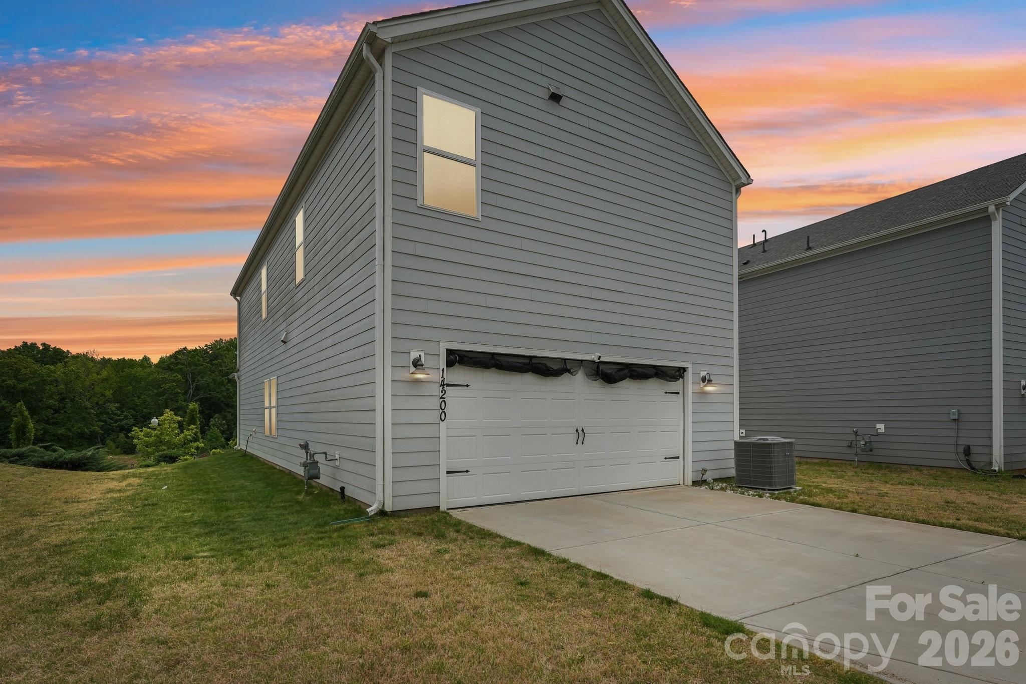 14200 Laughing Gull Road — Charlotte