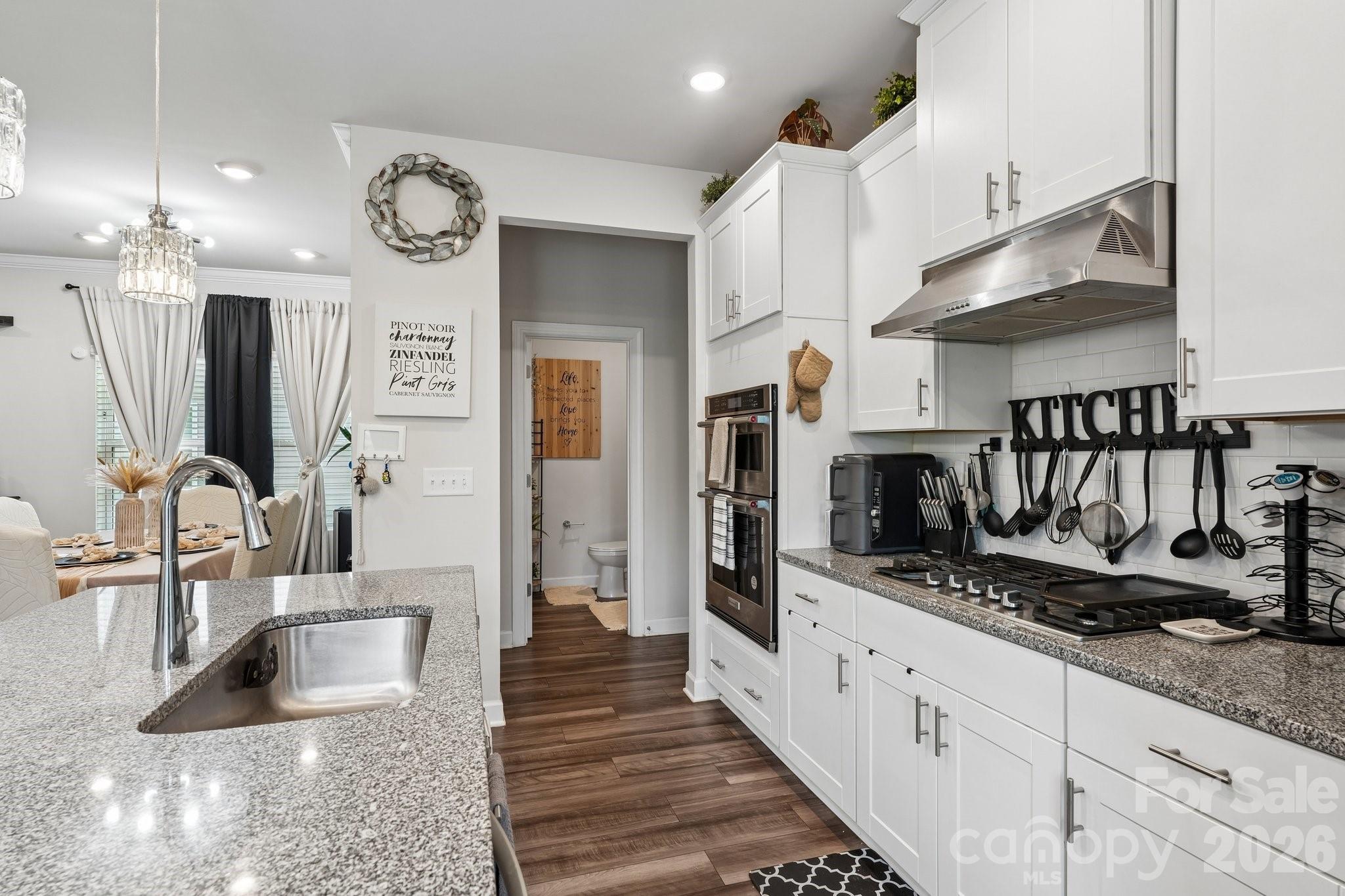 14200 Laughing Gull Road — Charlotte