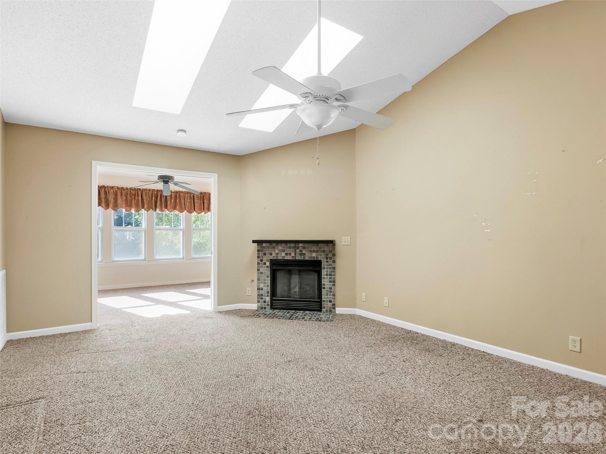 1704 Deermouse Way — Hendersonville