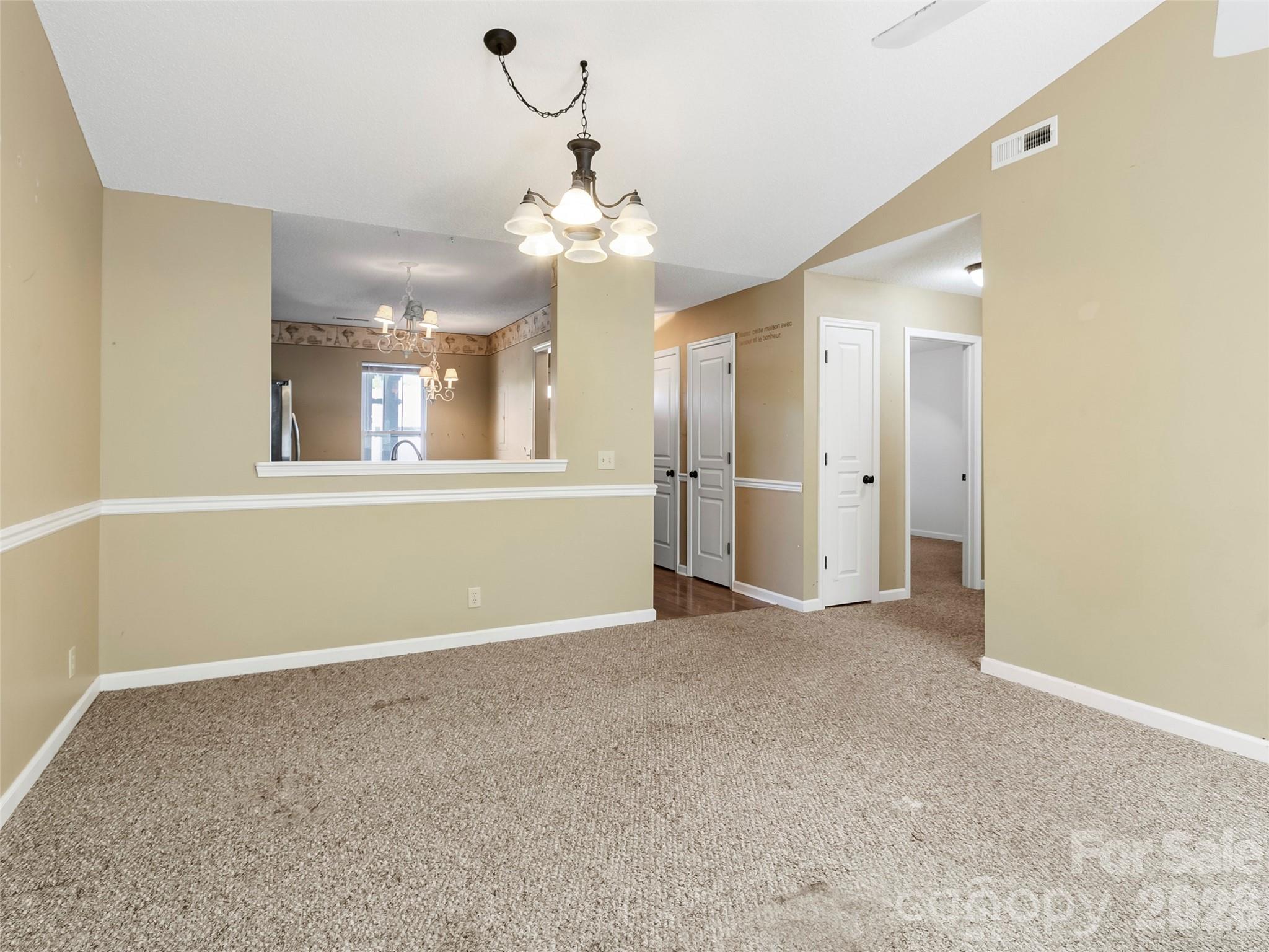 1704 Deermouse Way — Hendersonville