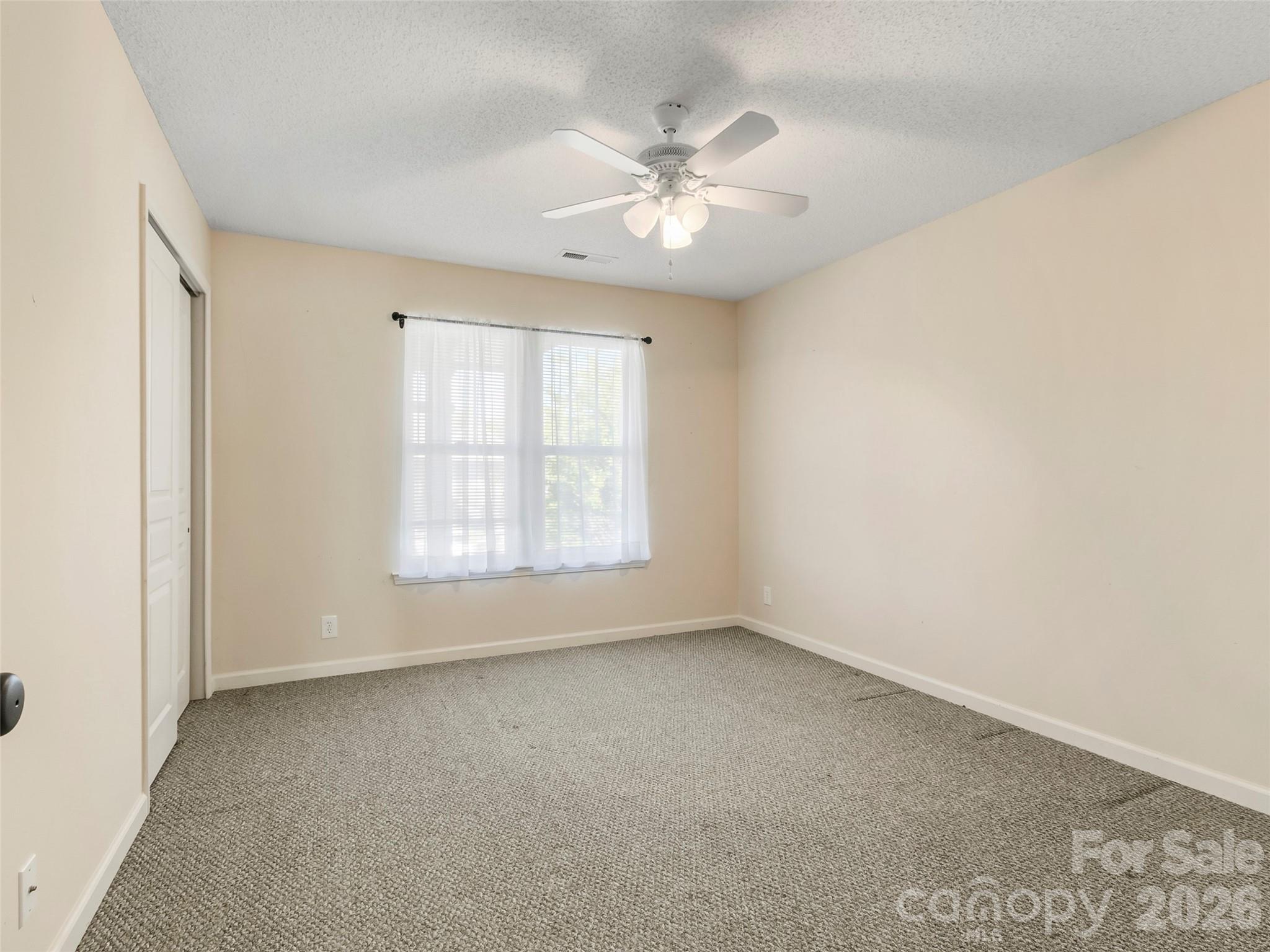 1704 Deermouse Way — Hendersonville