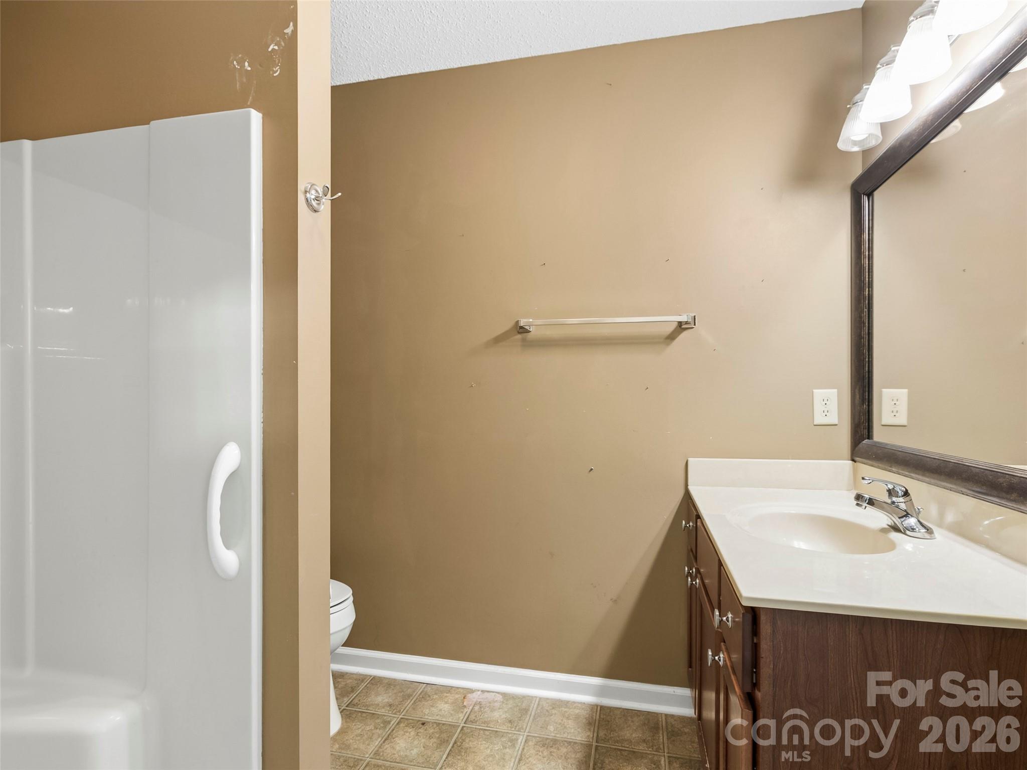 1704 Deermouse Way — Hendersonville