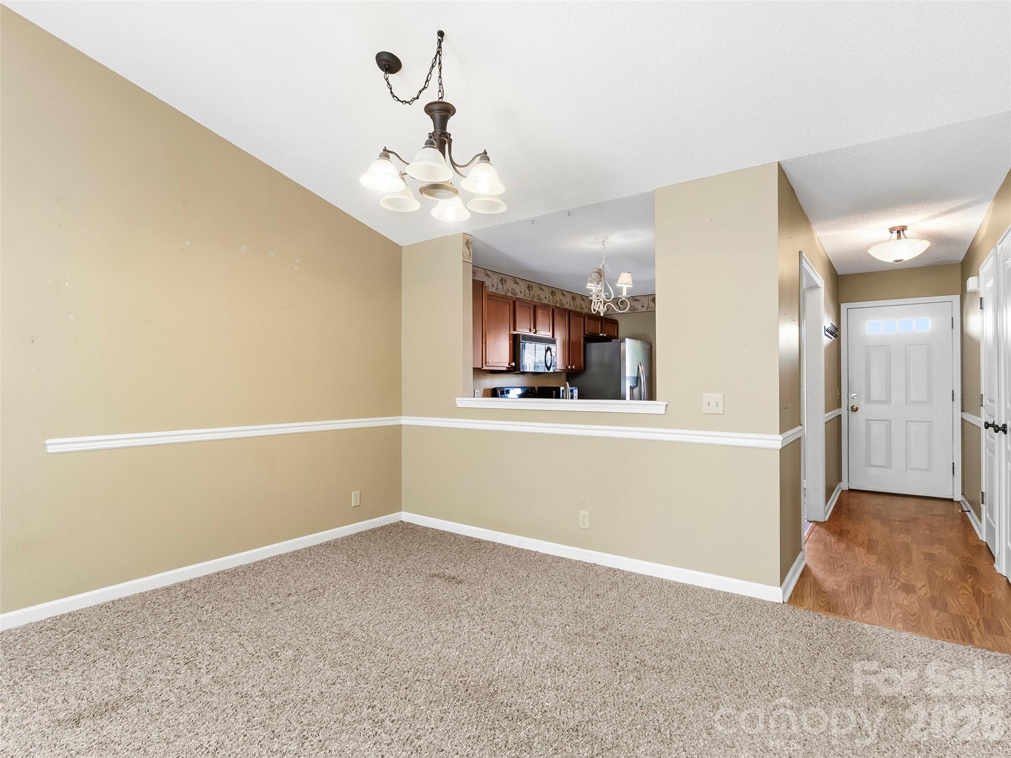 1704 Deermouse Way — Hendersonville