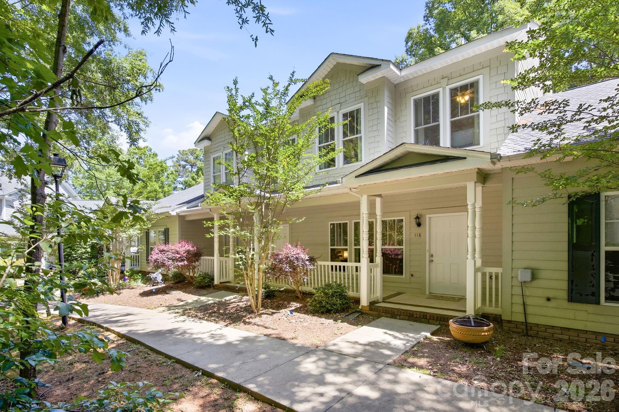 118 Par Place — Mooresville