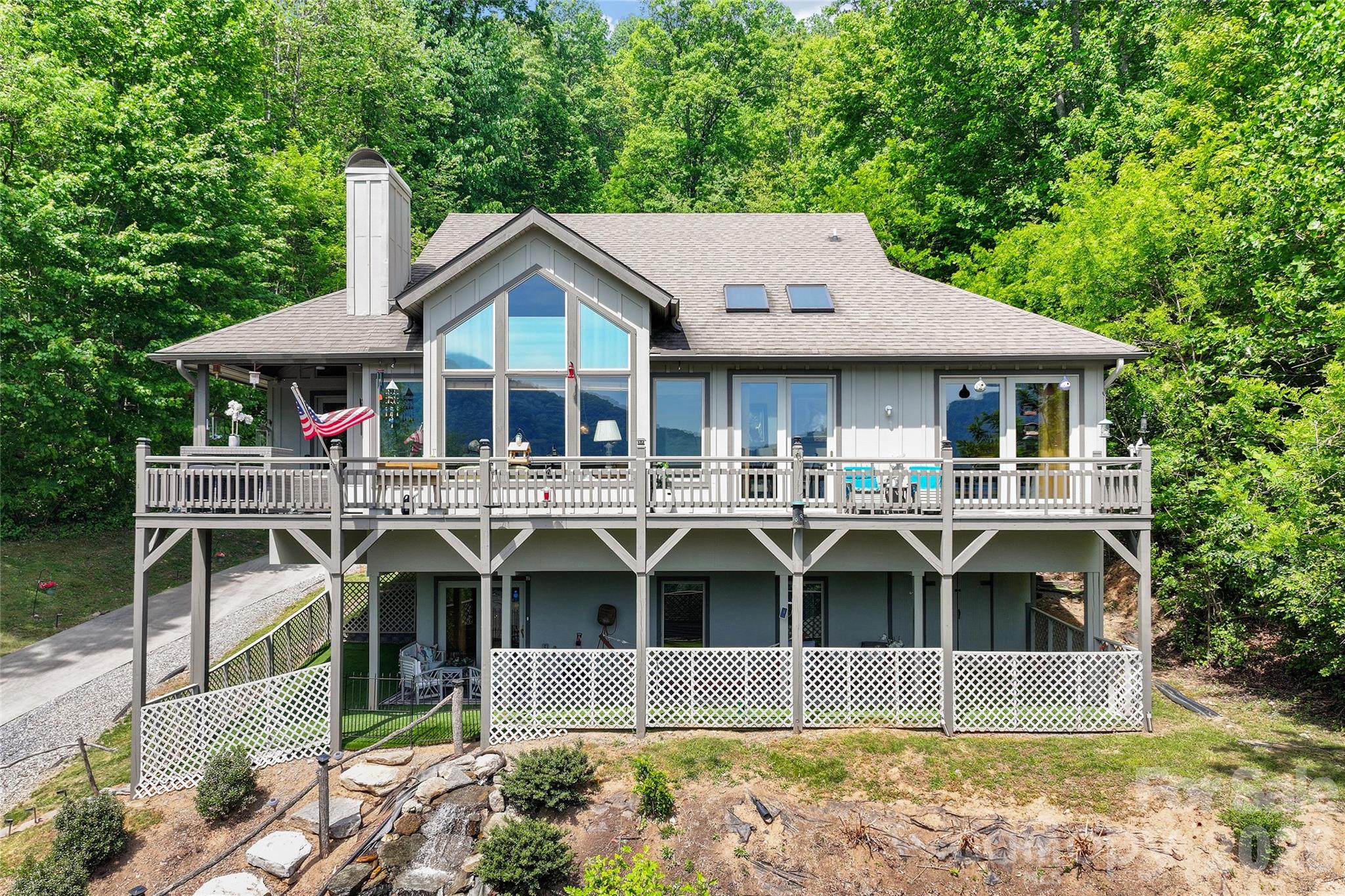 266 Hawks Crest Drive — Waynesville