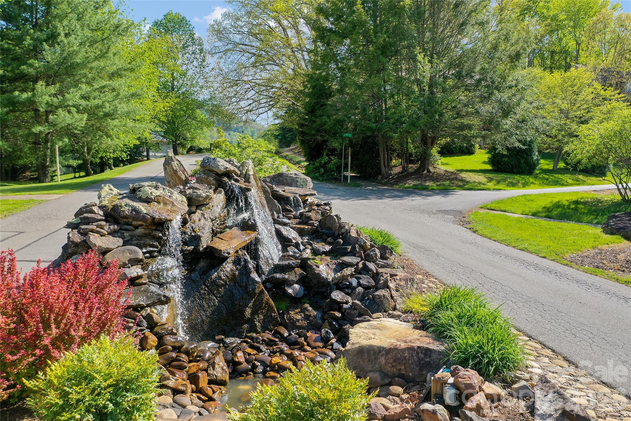 266 Hawks Crest Drive — Waynesville
