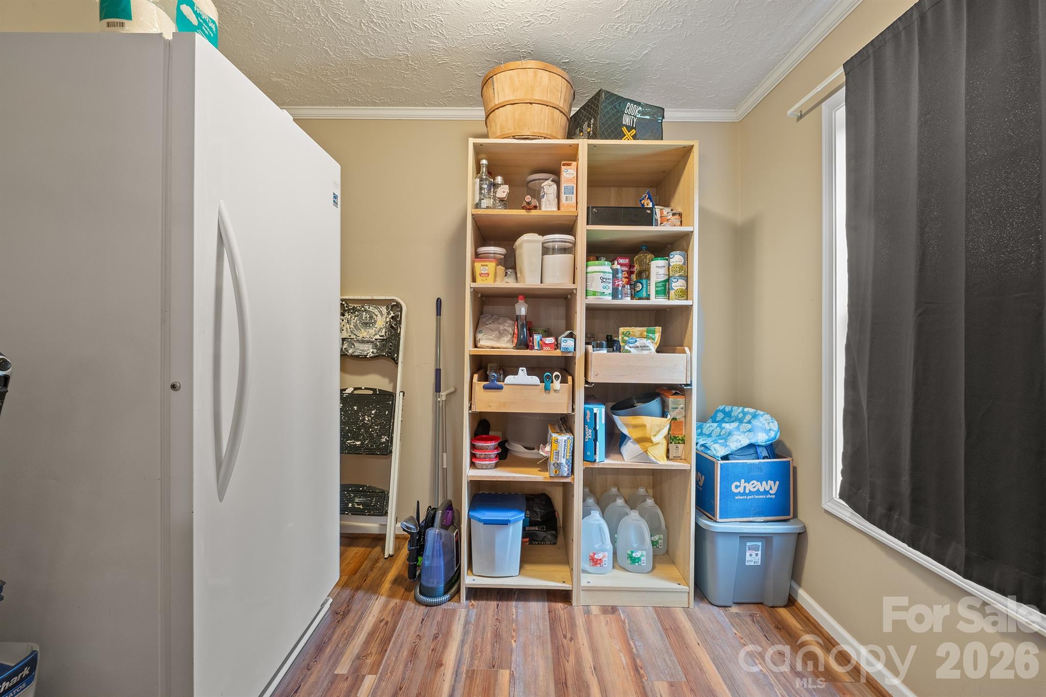 2517 Horseshoe Road — Westfield