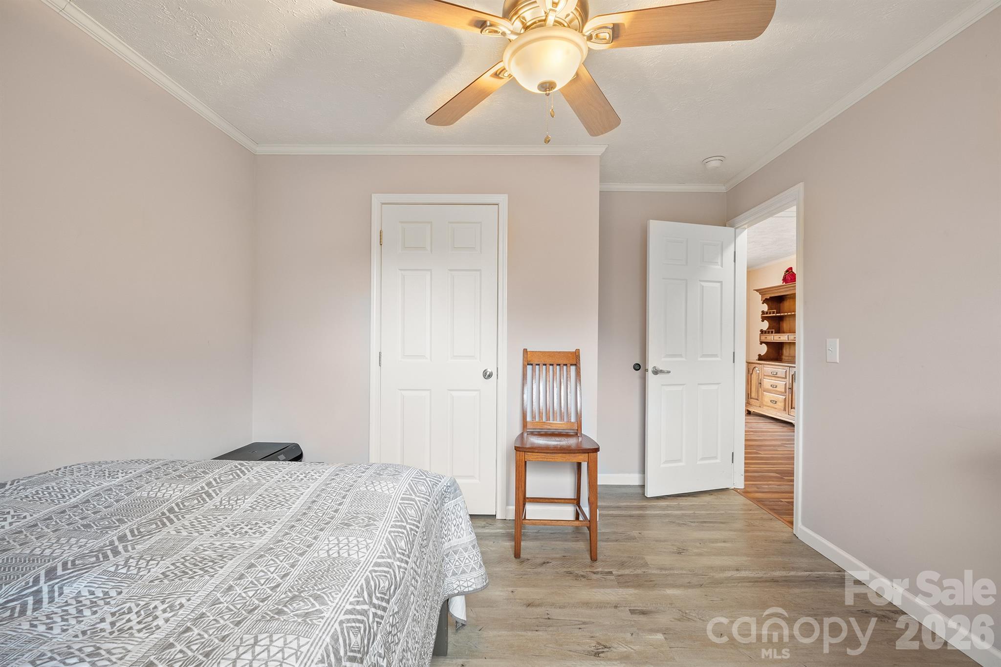 2517 Horseshoe Road — Westfield