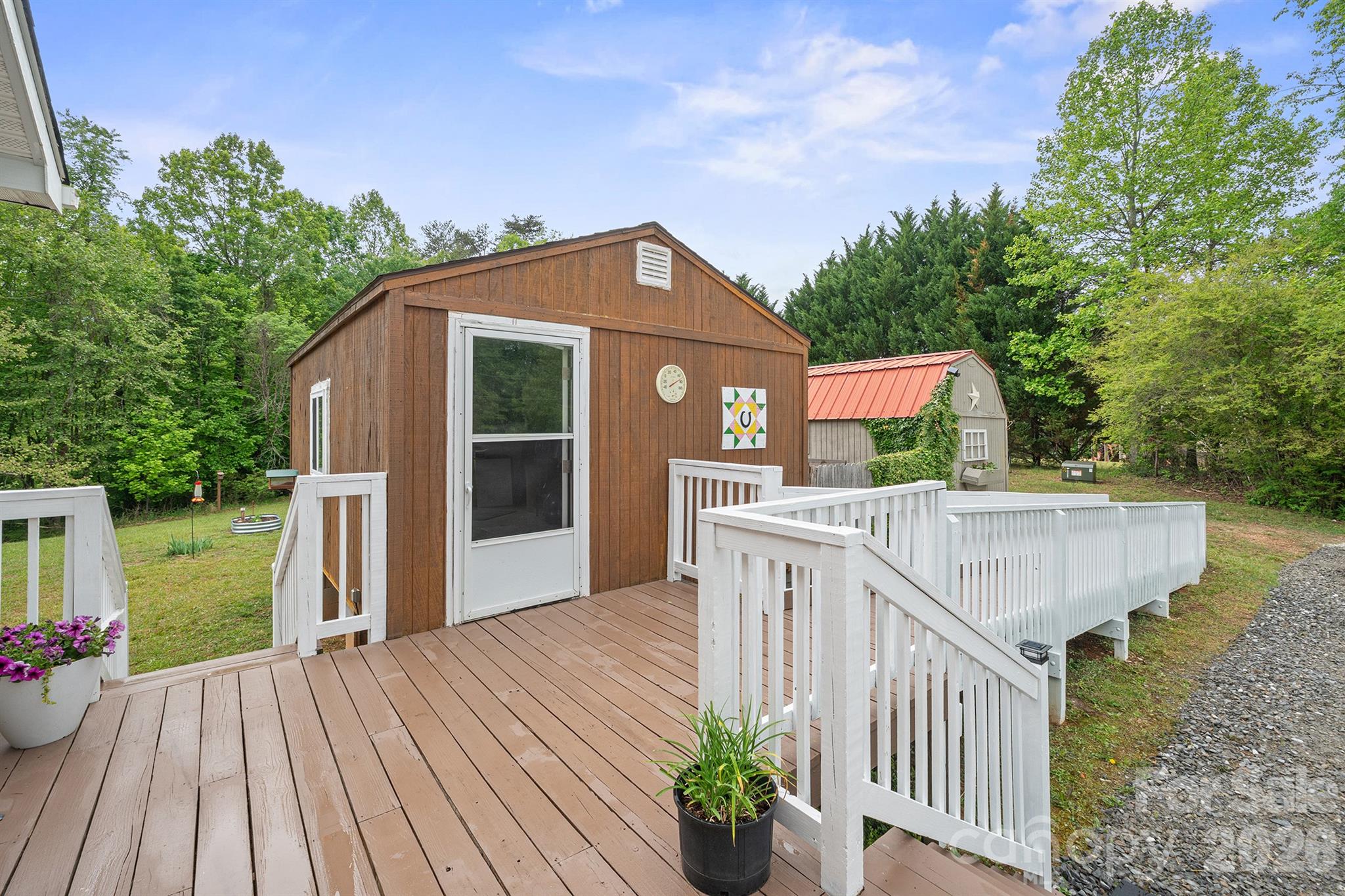 2517 Horseshoe Road — Westfield