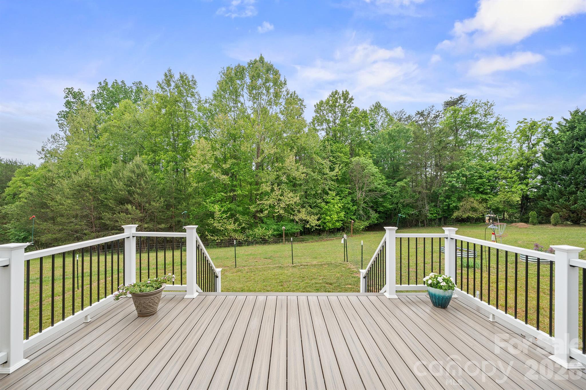 2517 Horseshoe Road — Westfield