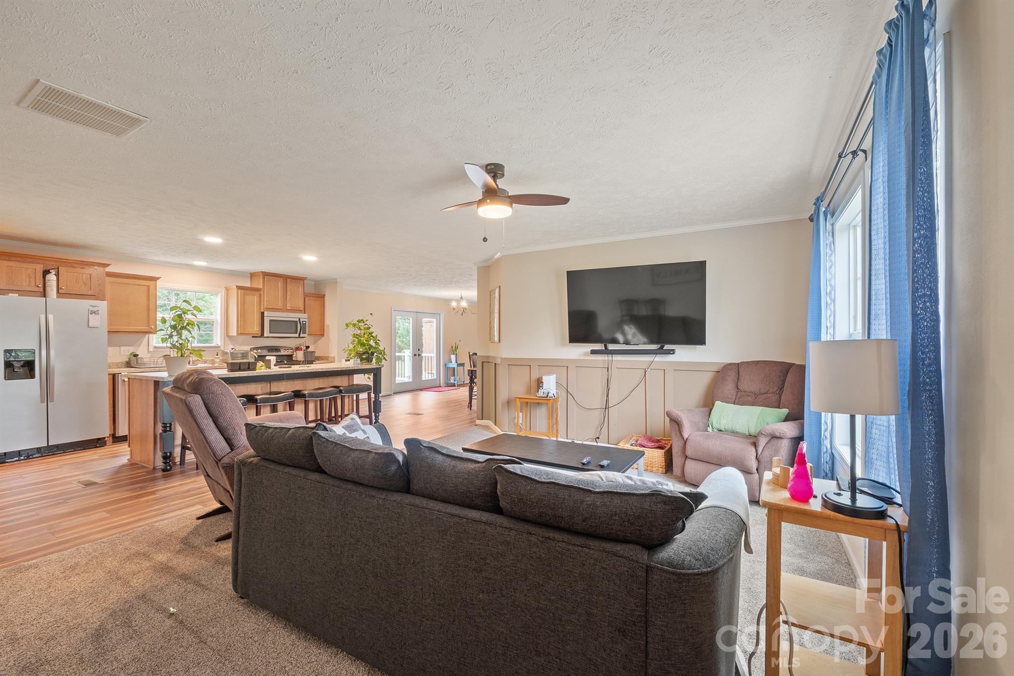 2517 Horseshoe Road — Westfield