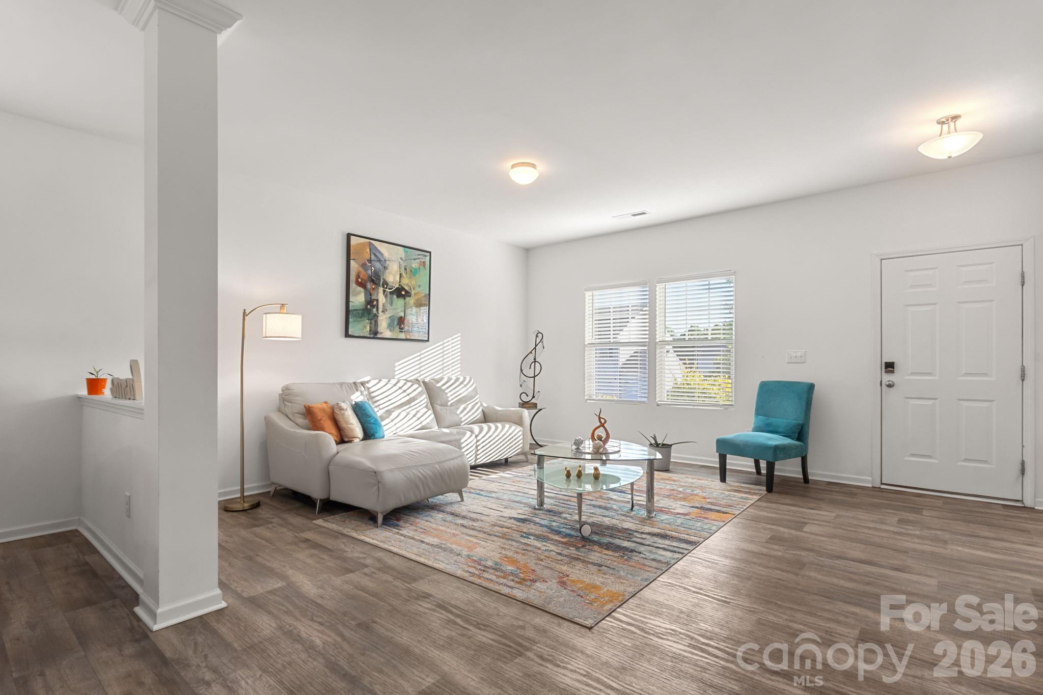 5153 Meanna Drive — Clover