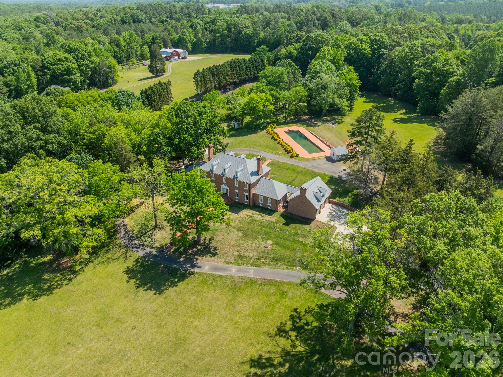 4030 Oak Hollow Lane — Harrisburg