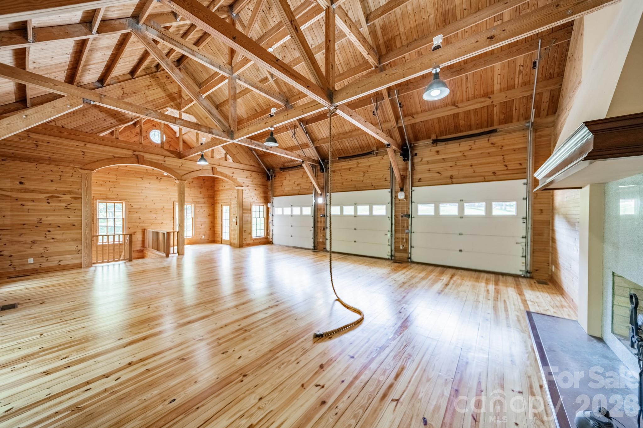 4030 Oak Hollow Lane — Harrisburg
