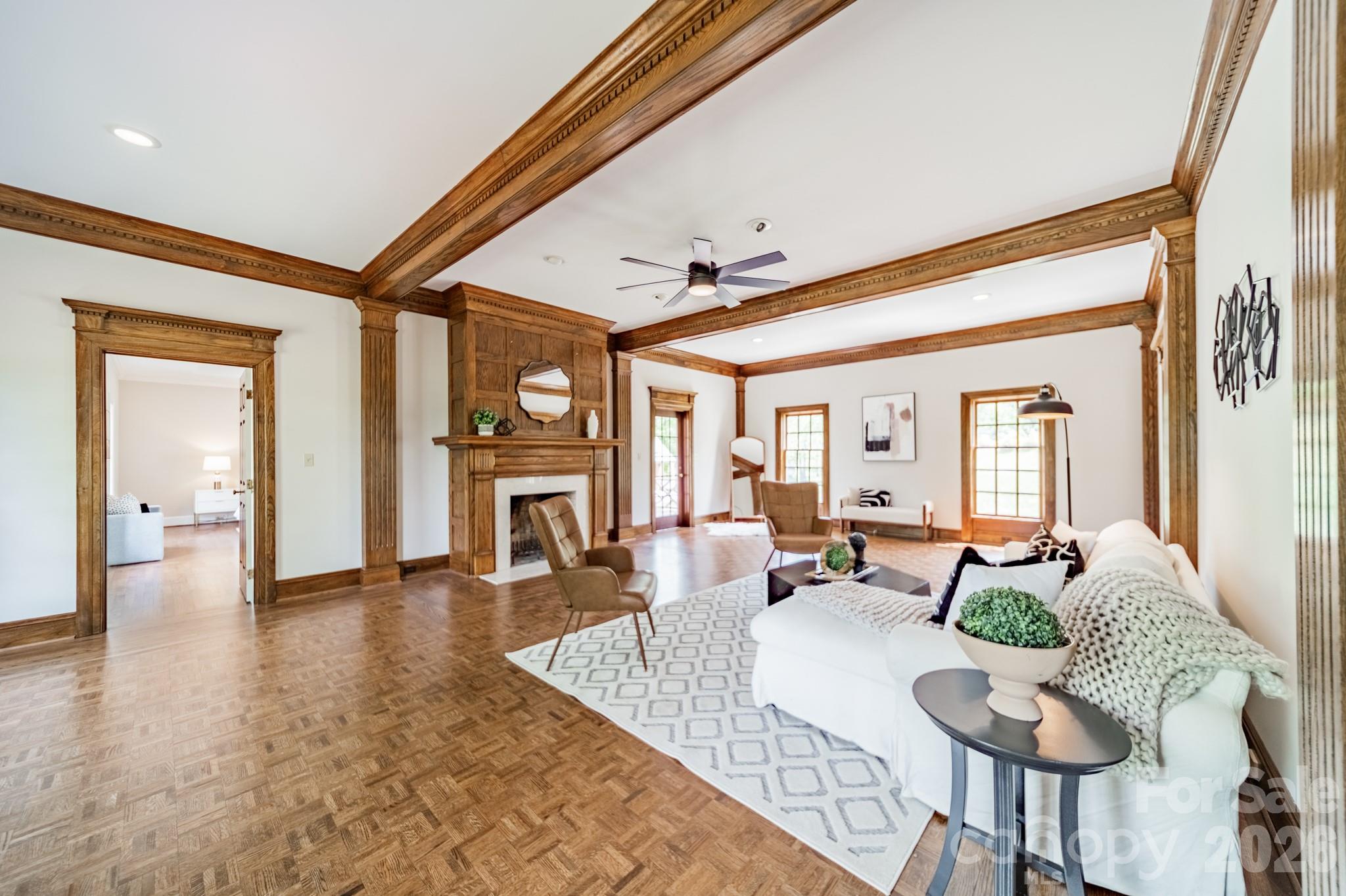 4030 Oak Hollow Lane — Harrisburg