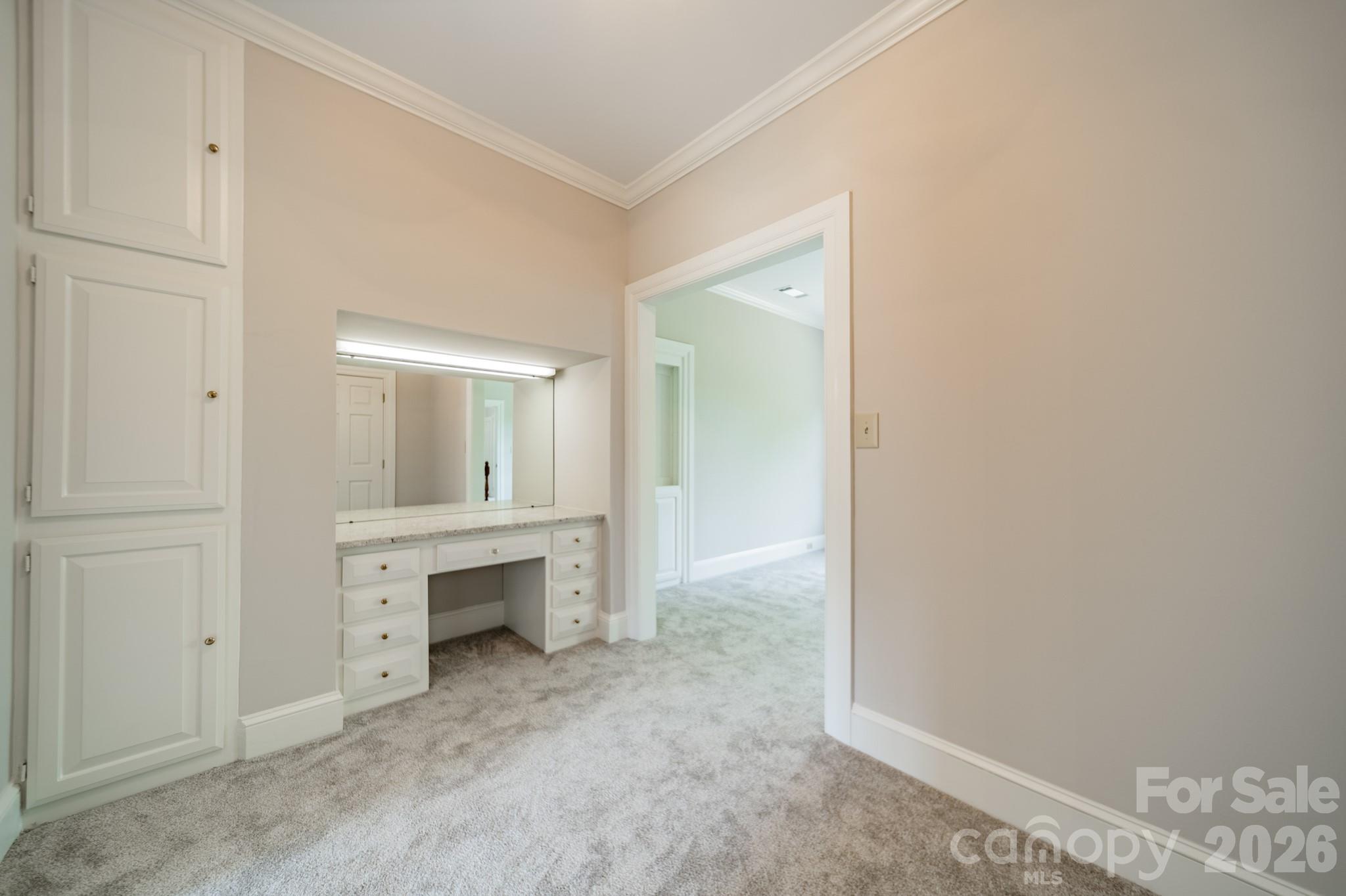 4030 Oak Hollow Lane — Harrisburg