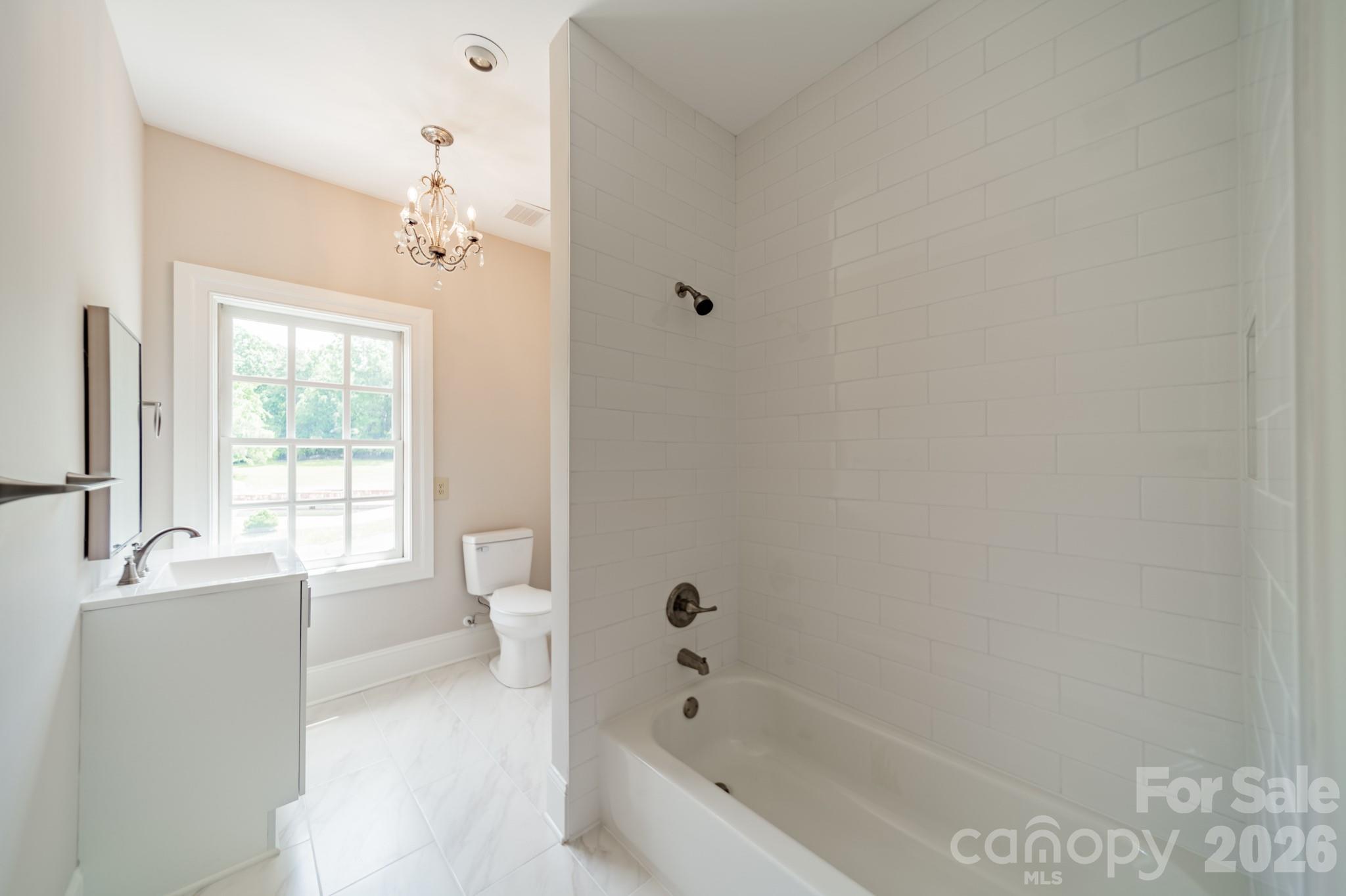 4030 Oak Hollow Lane — Harrisburg