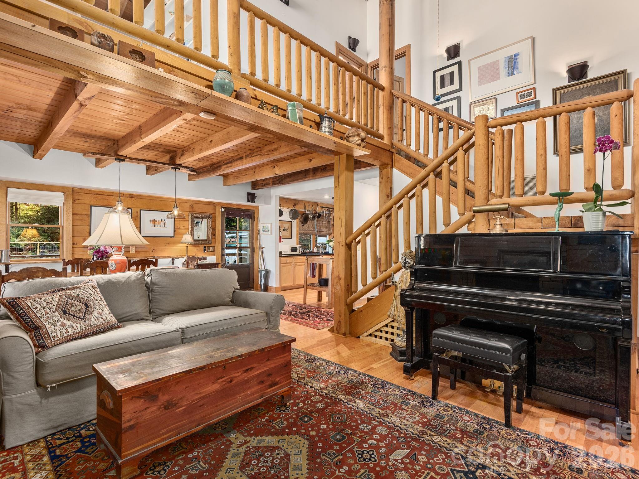 102 Carriage Drive — Fairview