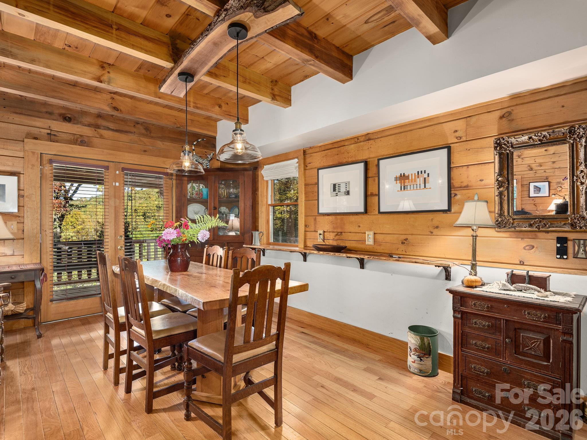 102 Carriage Drive — Fairview