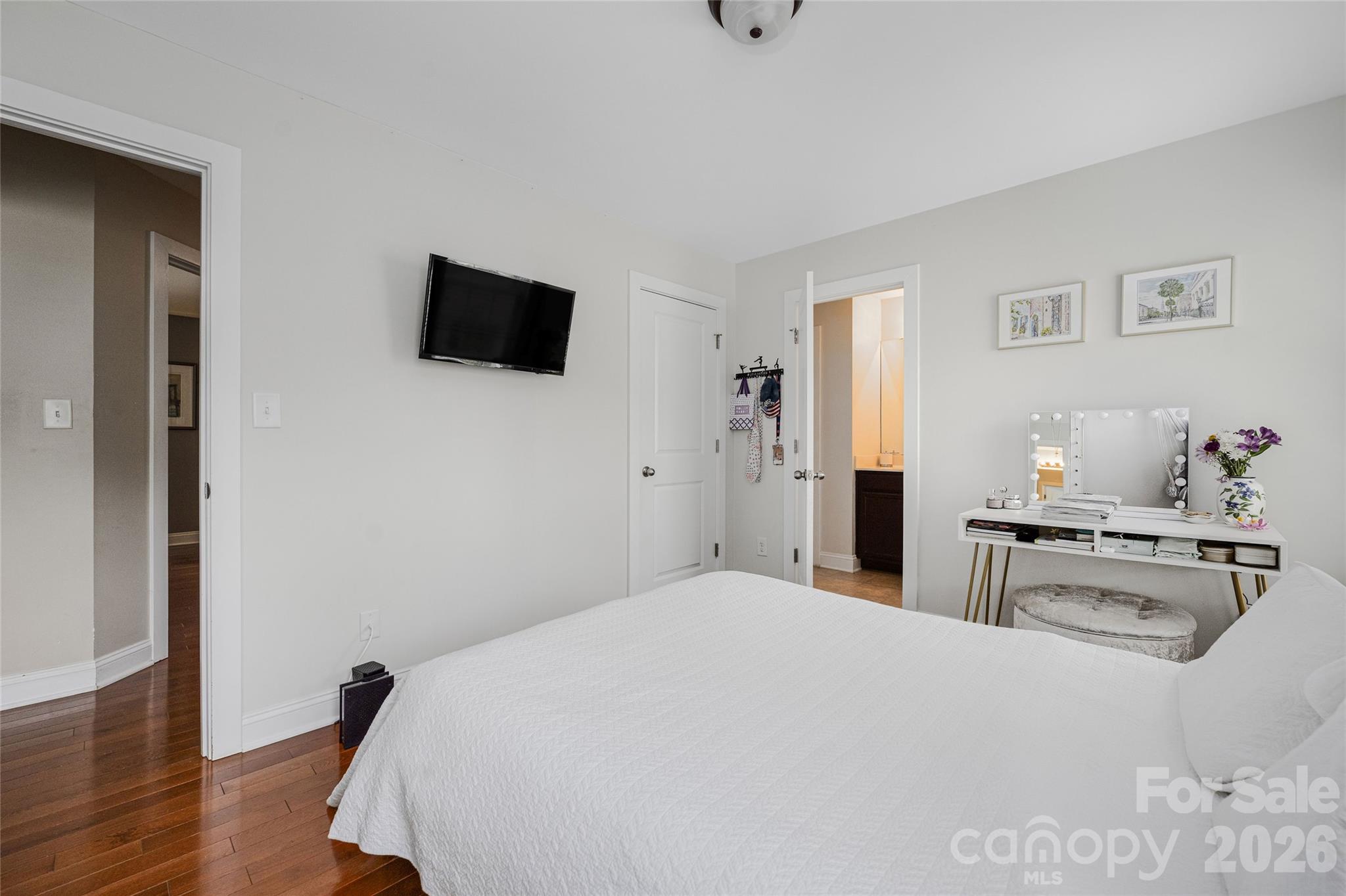 14045 Old Vermillion Drive — Huntersville