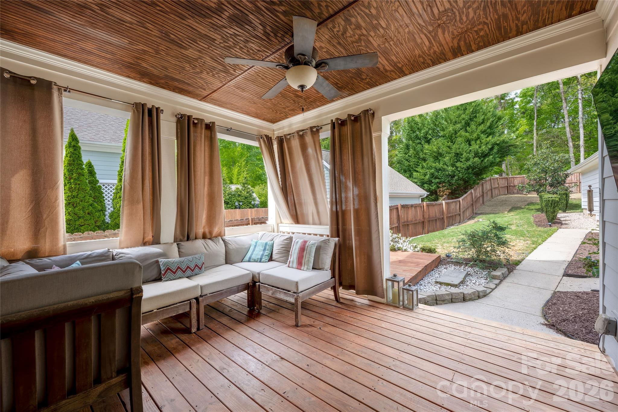 14045 Old Vermillion Drive — Huntersville