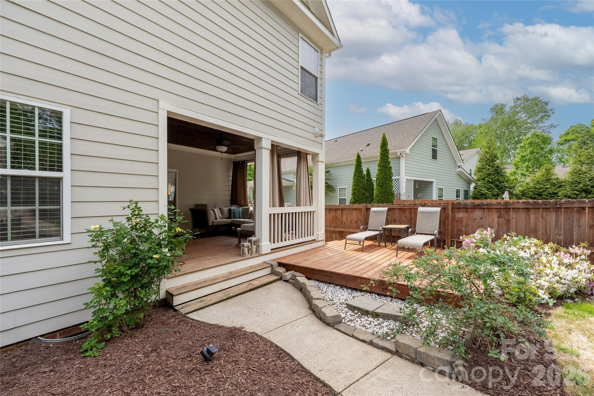 14045 Old Vermillion Drive — Huntersville