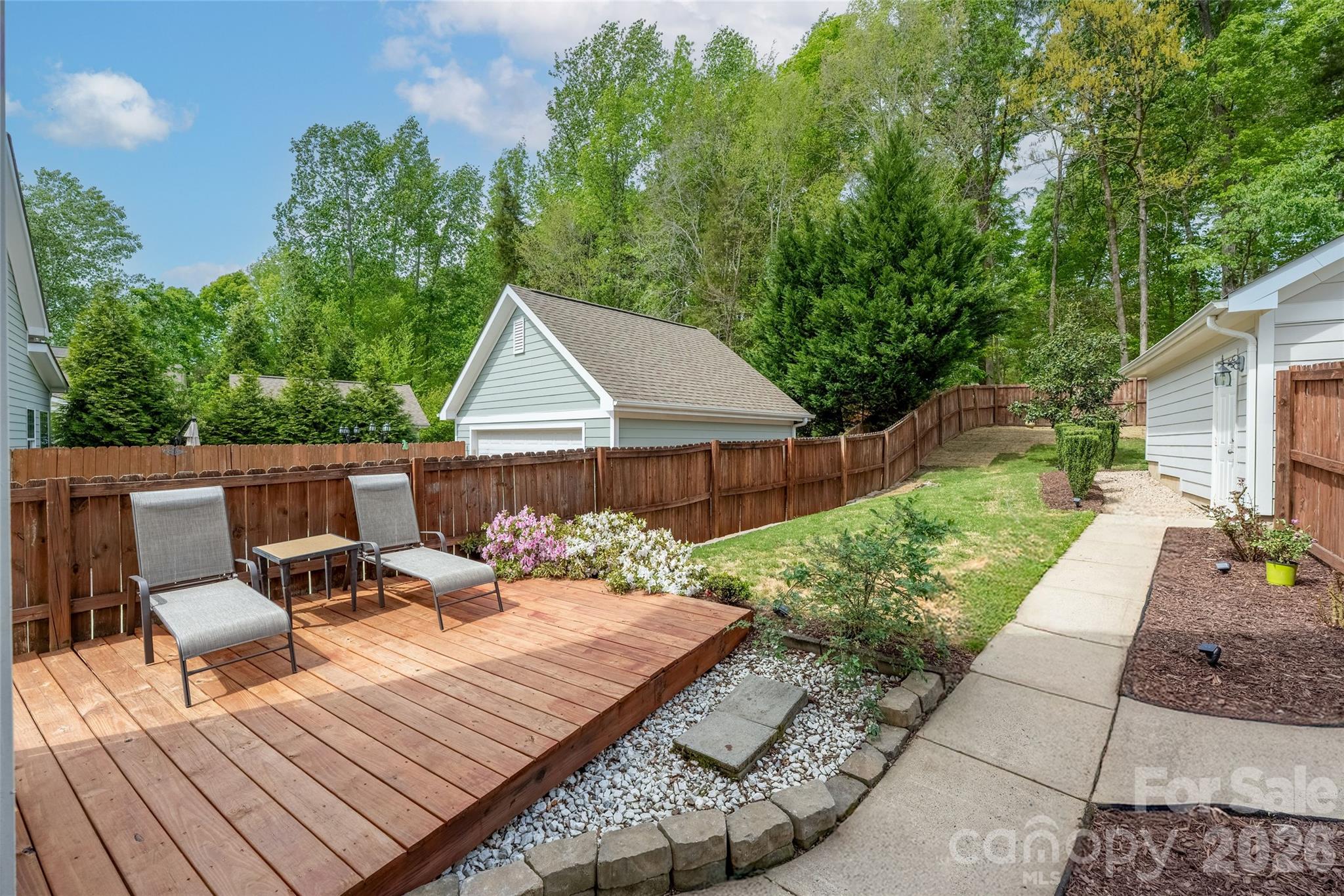 14045 Old Vermillion Drive — Huntersville