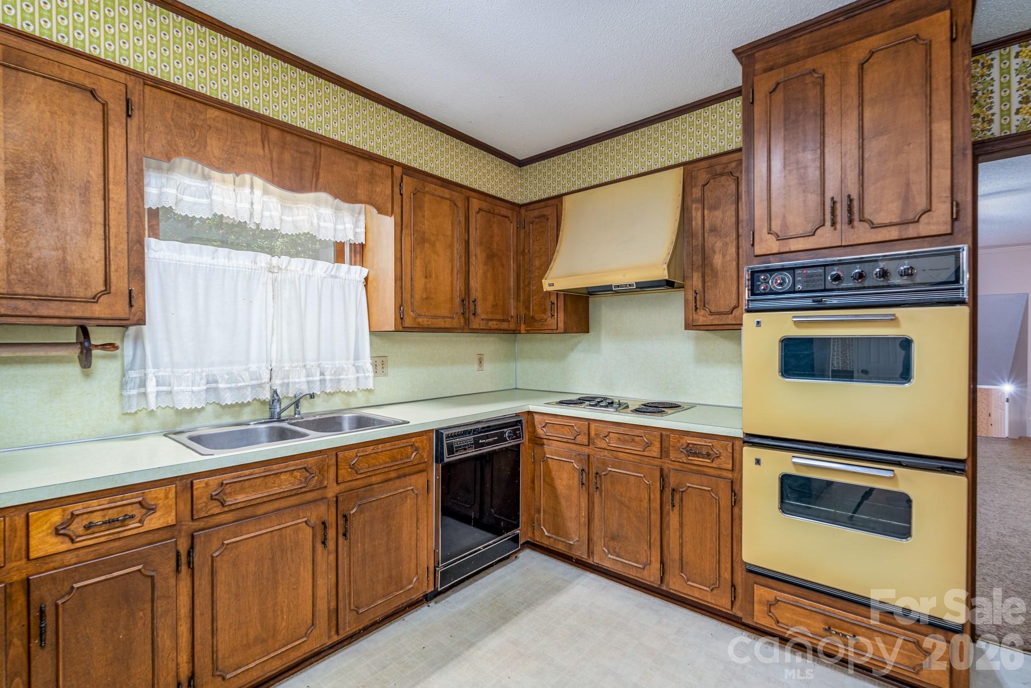 1836 Westbrook Road — Edgemoor