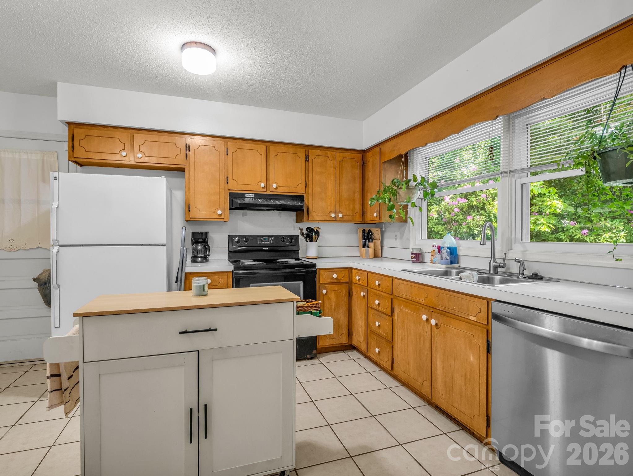 244 Windover Drive — Forest City
