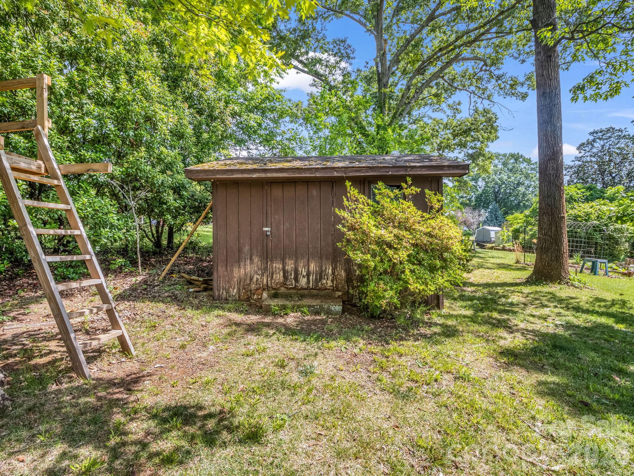 244 Windover Drive — Forest City