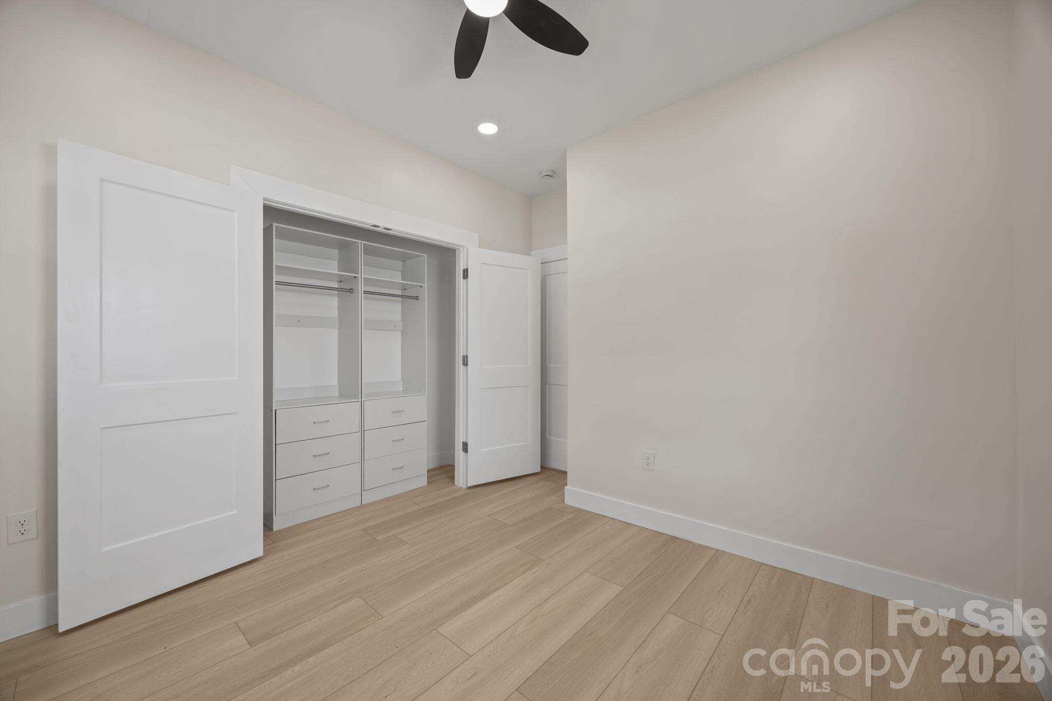 119 Idlewild Avenue — Raleigh
