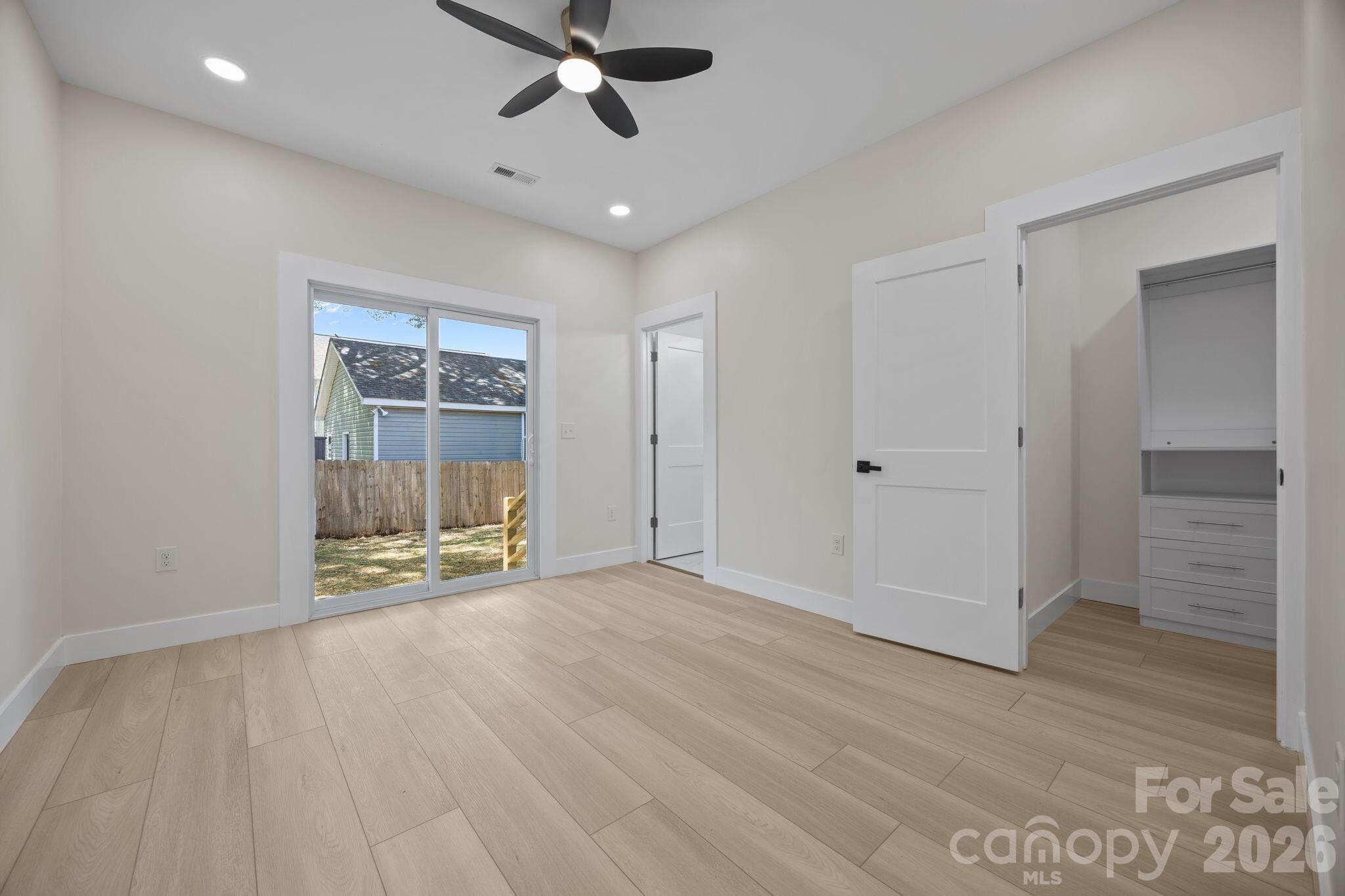 119 Idlewild Avenue — Raleigh