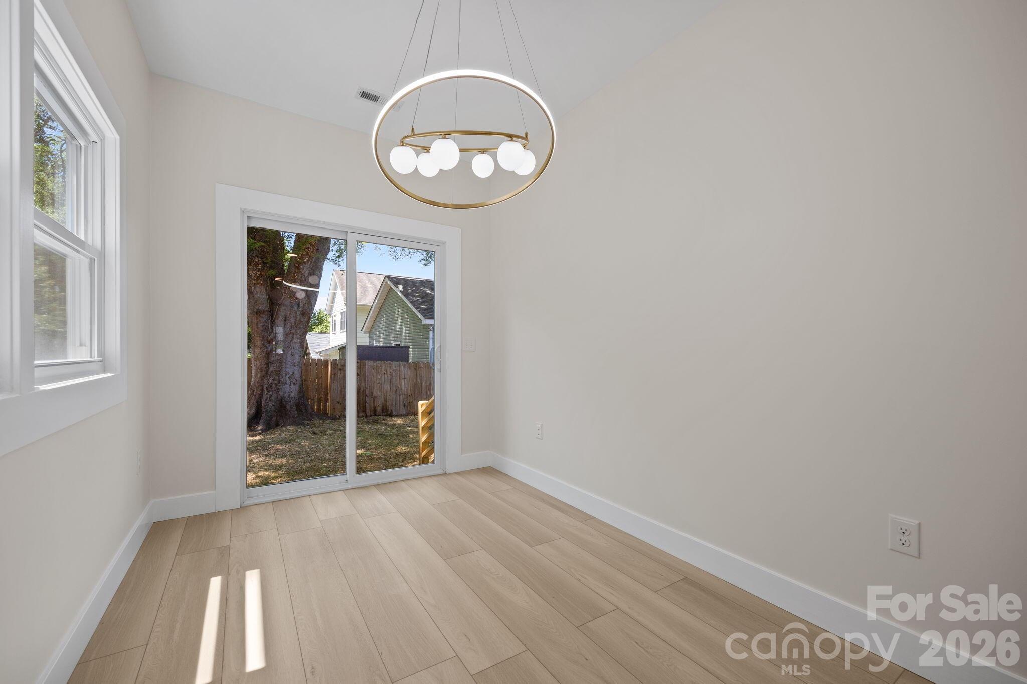 119 Idlewild Avenue — Raleigh