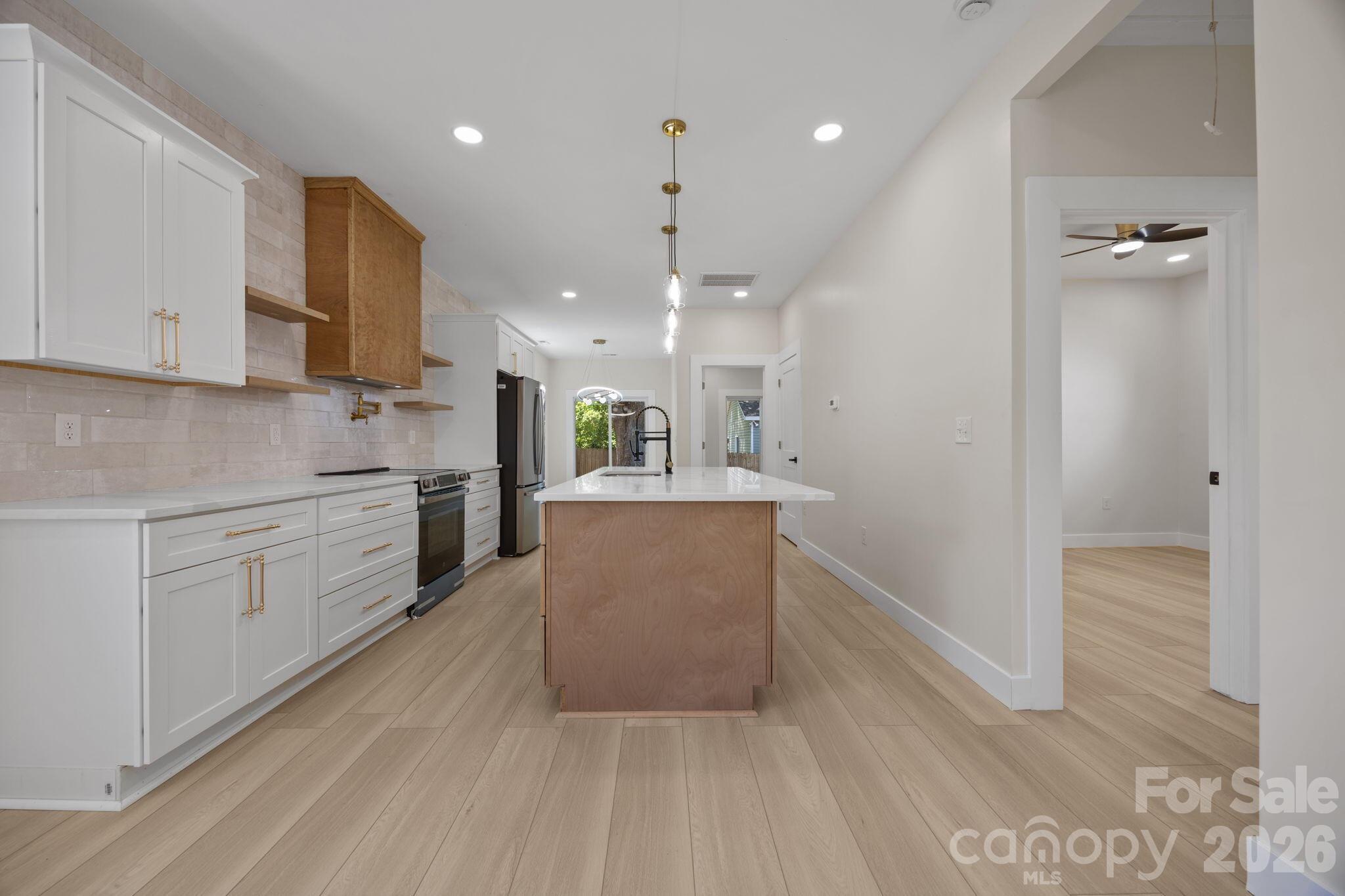 119 Idlewild Avenue — Raleigh
