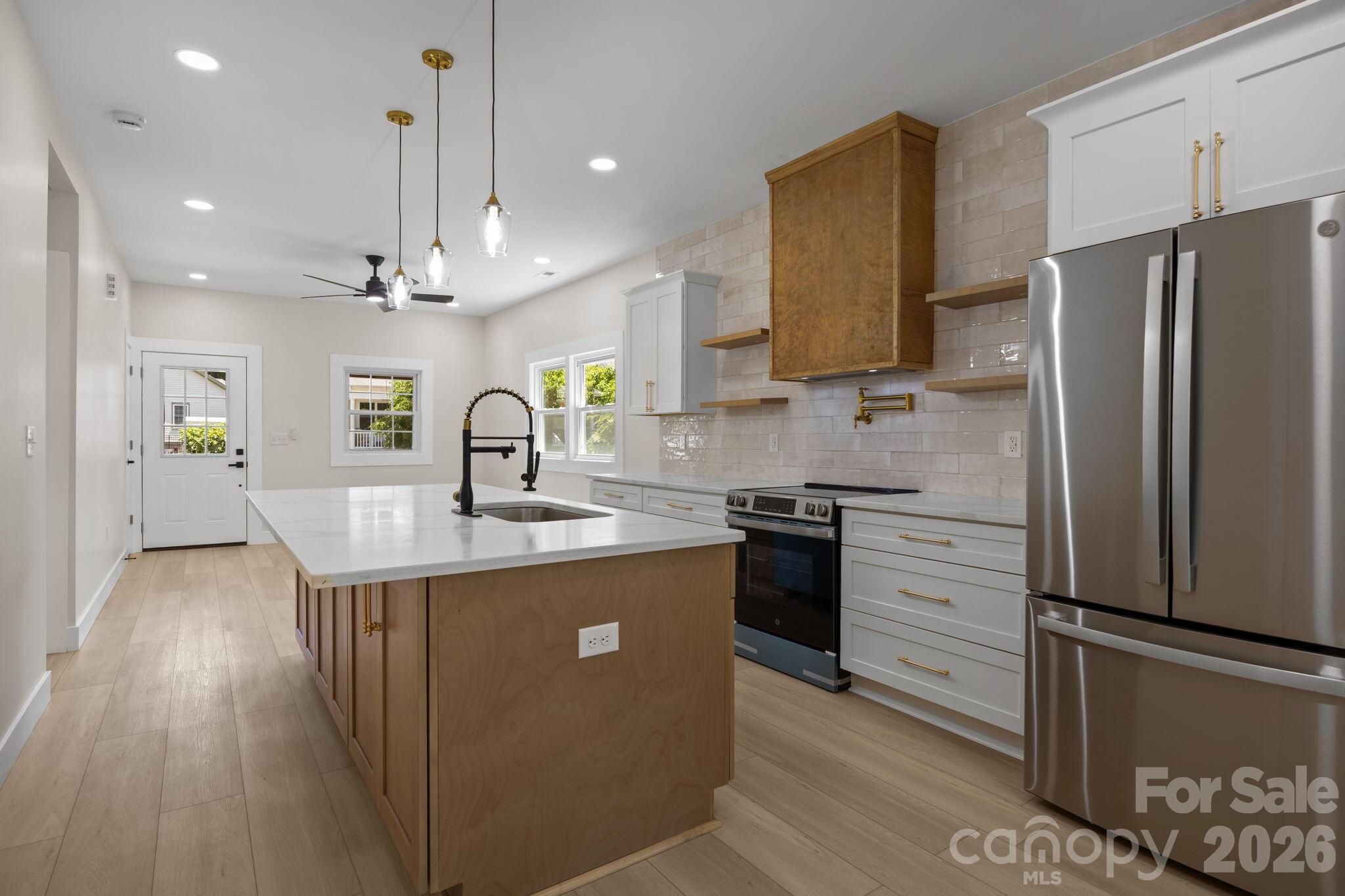 119 Idlewild Avenue — Raleigh