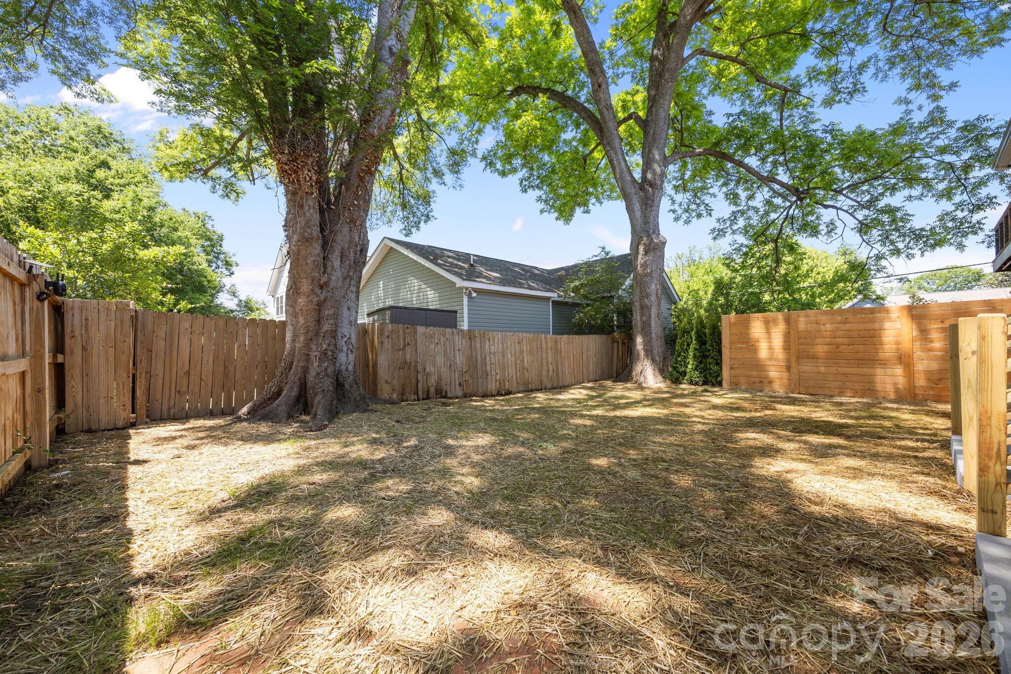 119 Idlewild Avenue — Raleigh