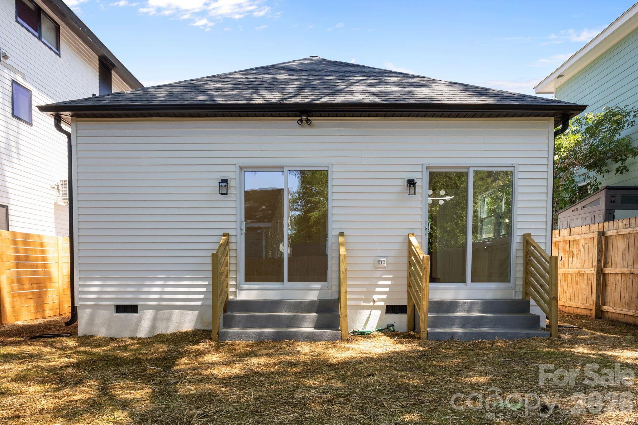 119 Idlewild Avenue — Raleigh