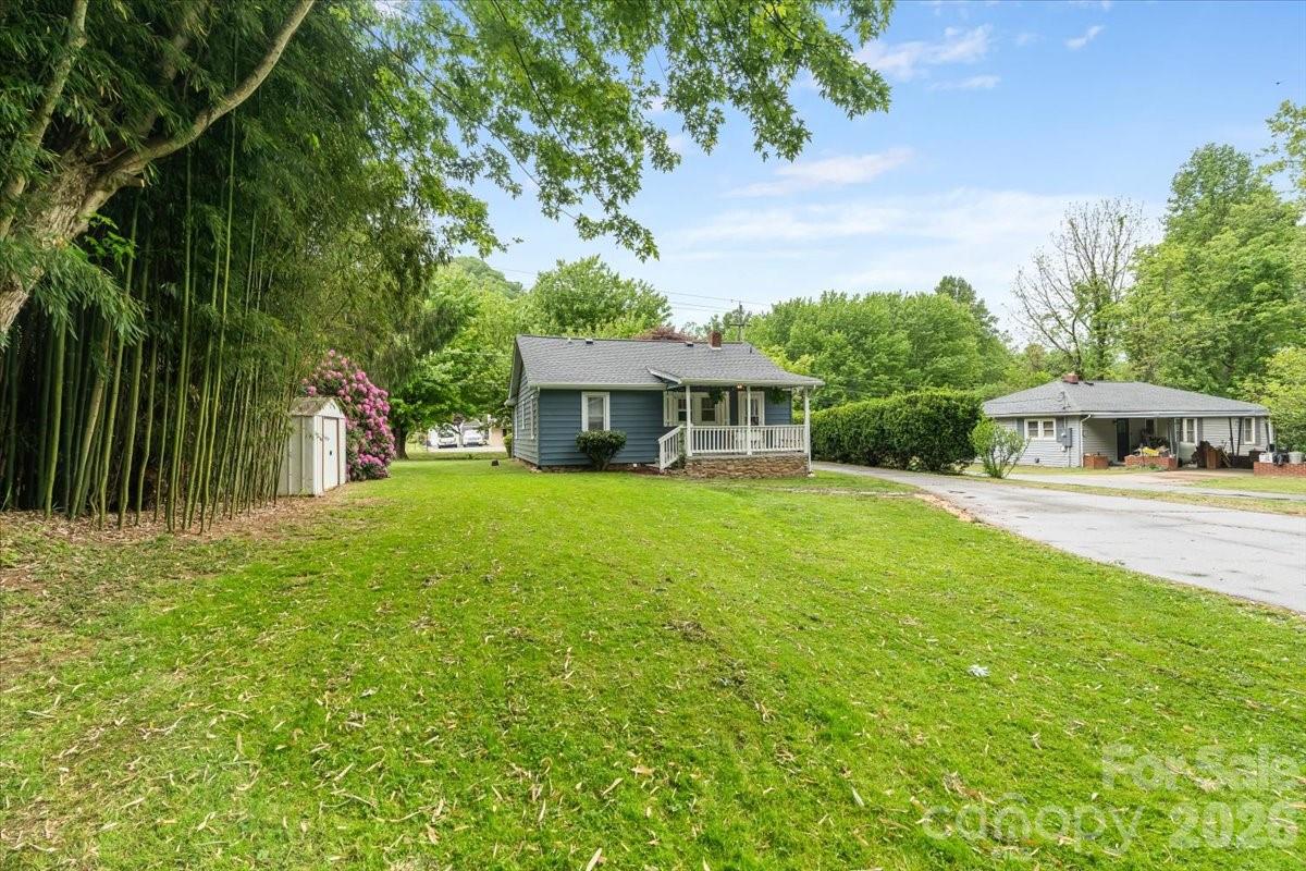 1203 Allens Creek Road — Waynesville