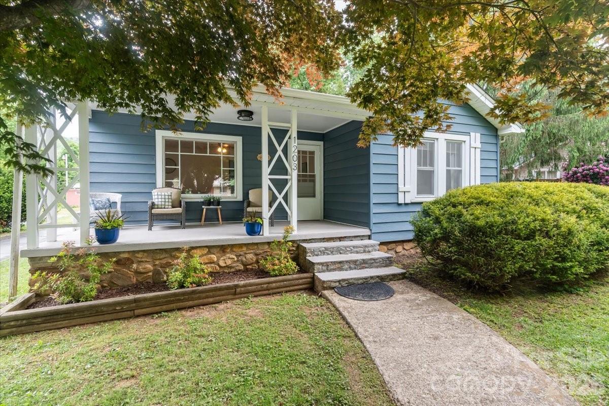 1203 Allens Creek Road — Waynesville
