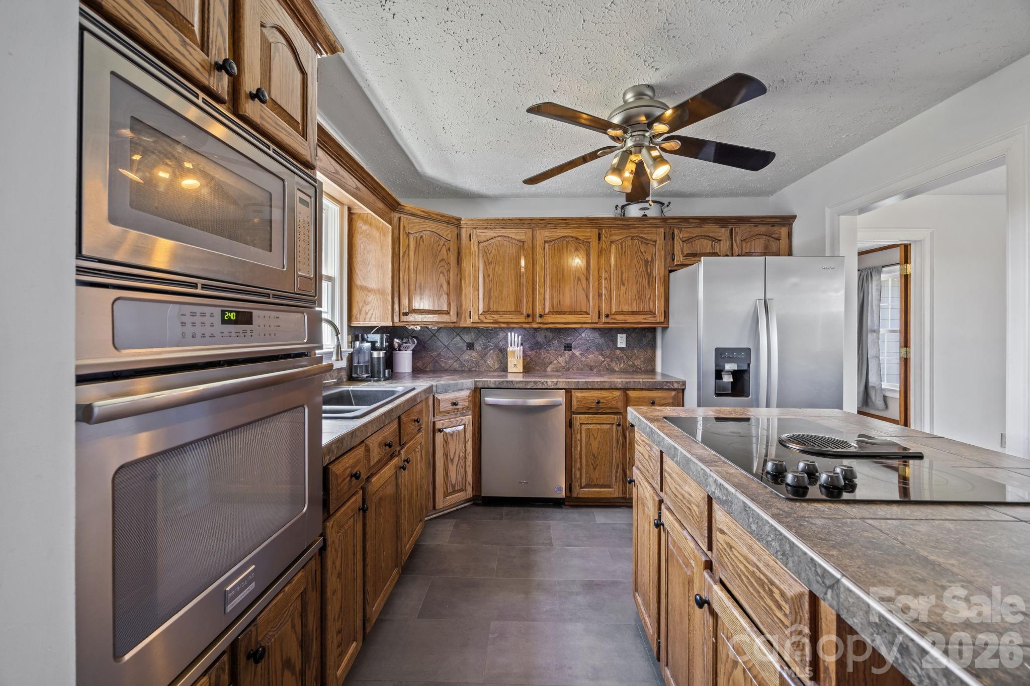 360 Whitaker Road — Shelby