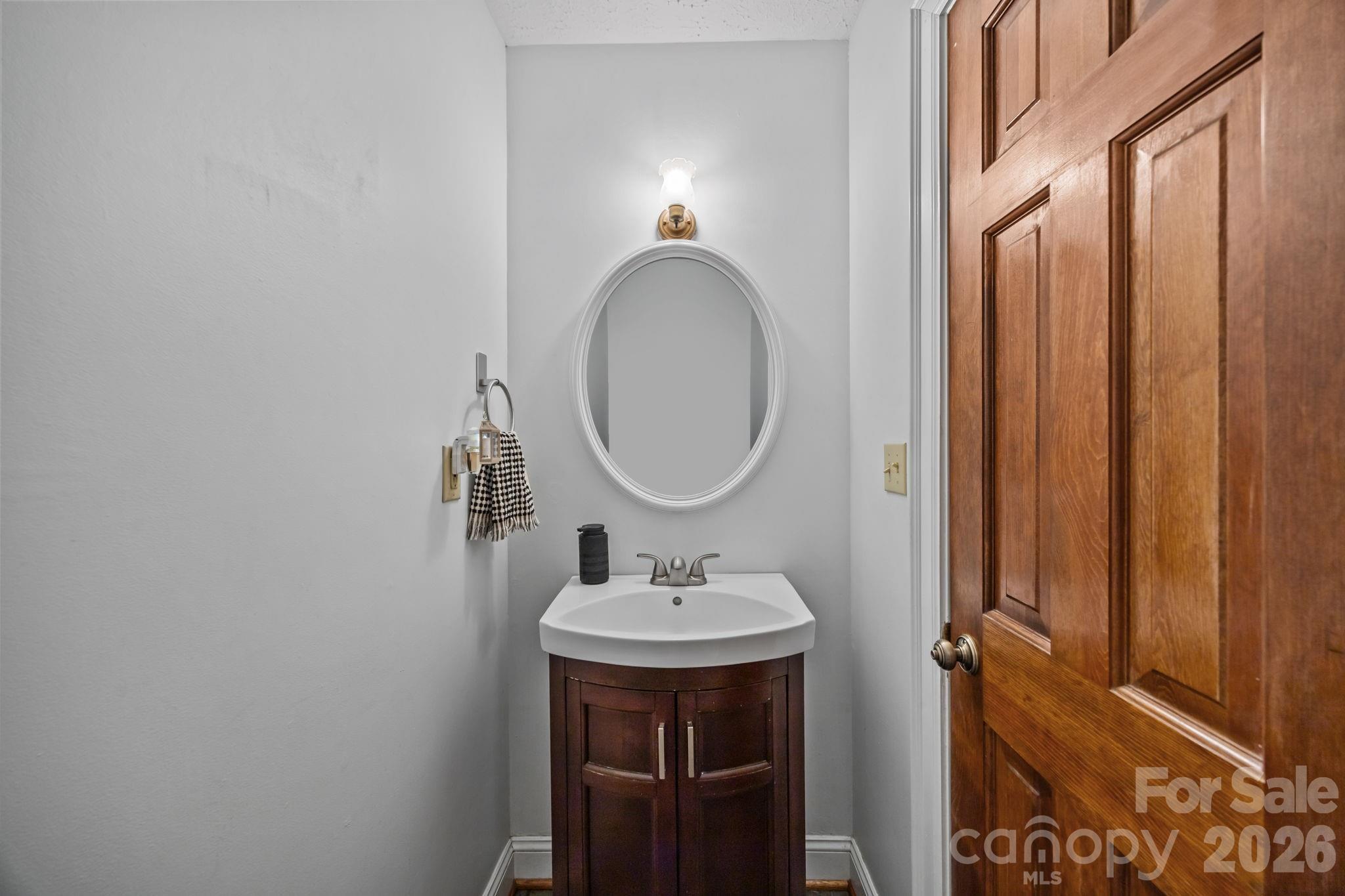 360 Whitaker Road — Shelby