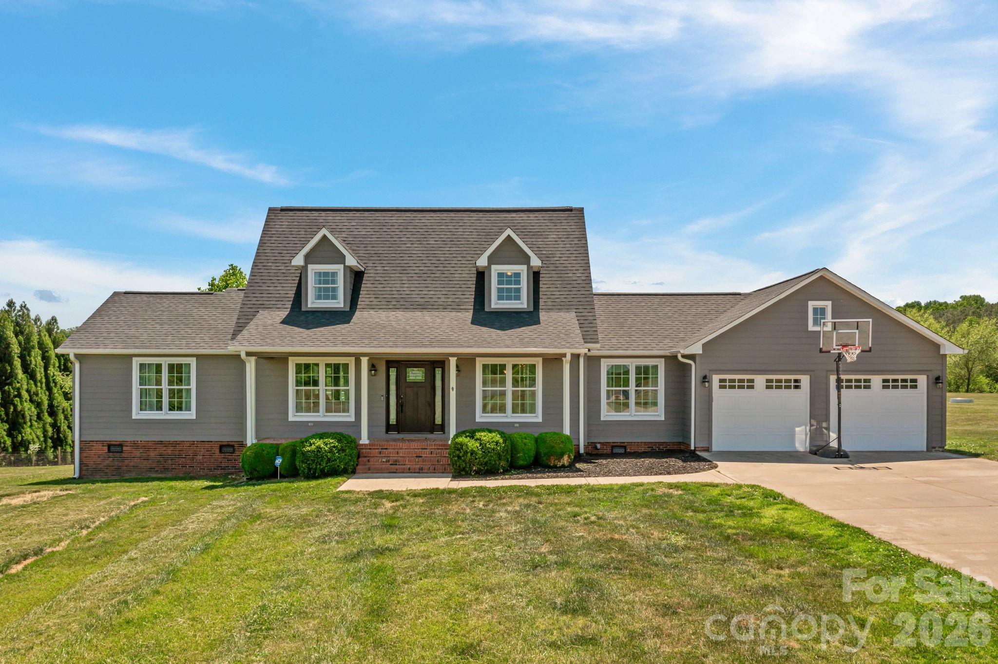 360 Whitaker Road — Shelby