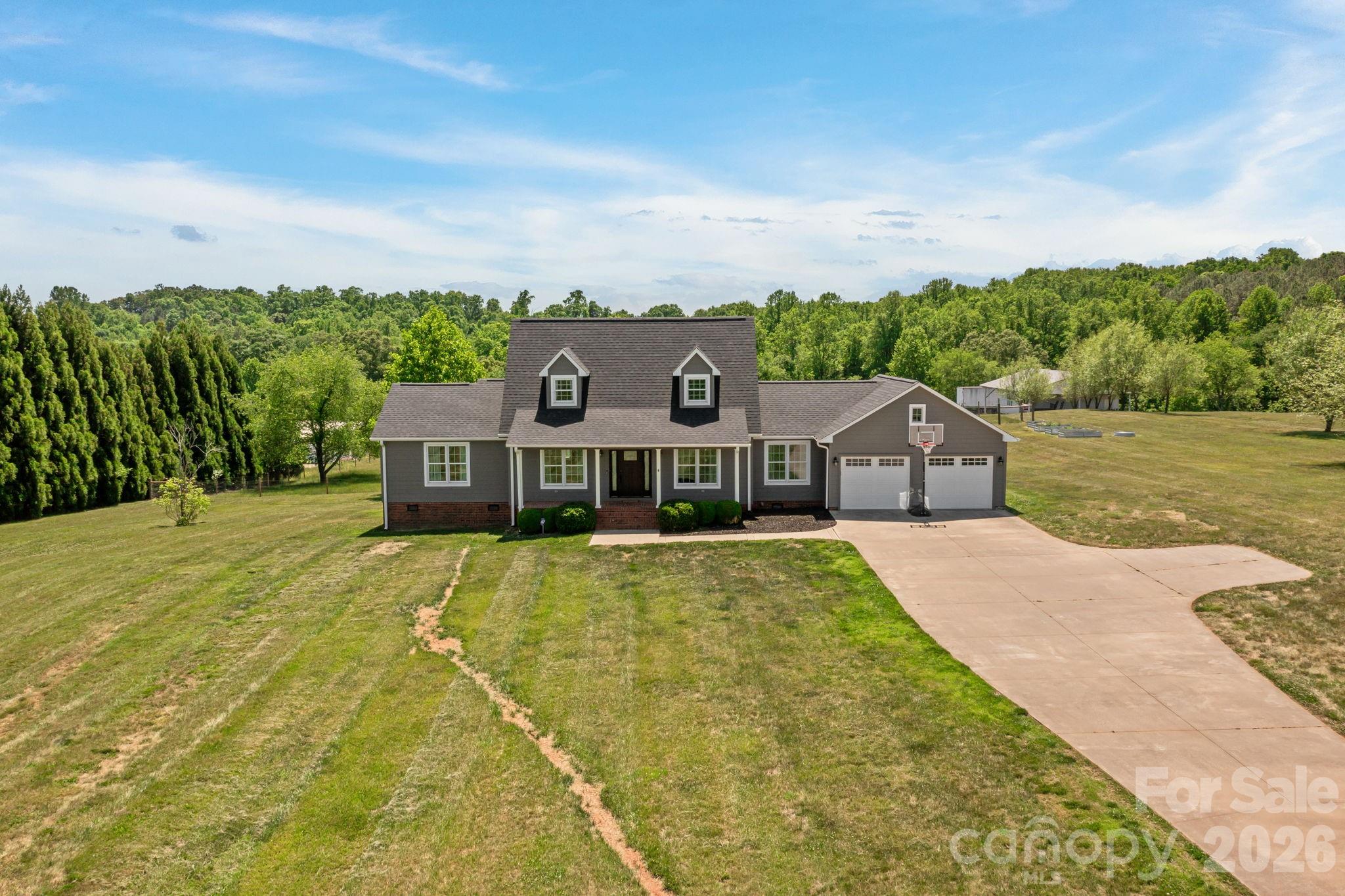 360 Whitaker Road — Shelby