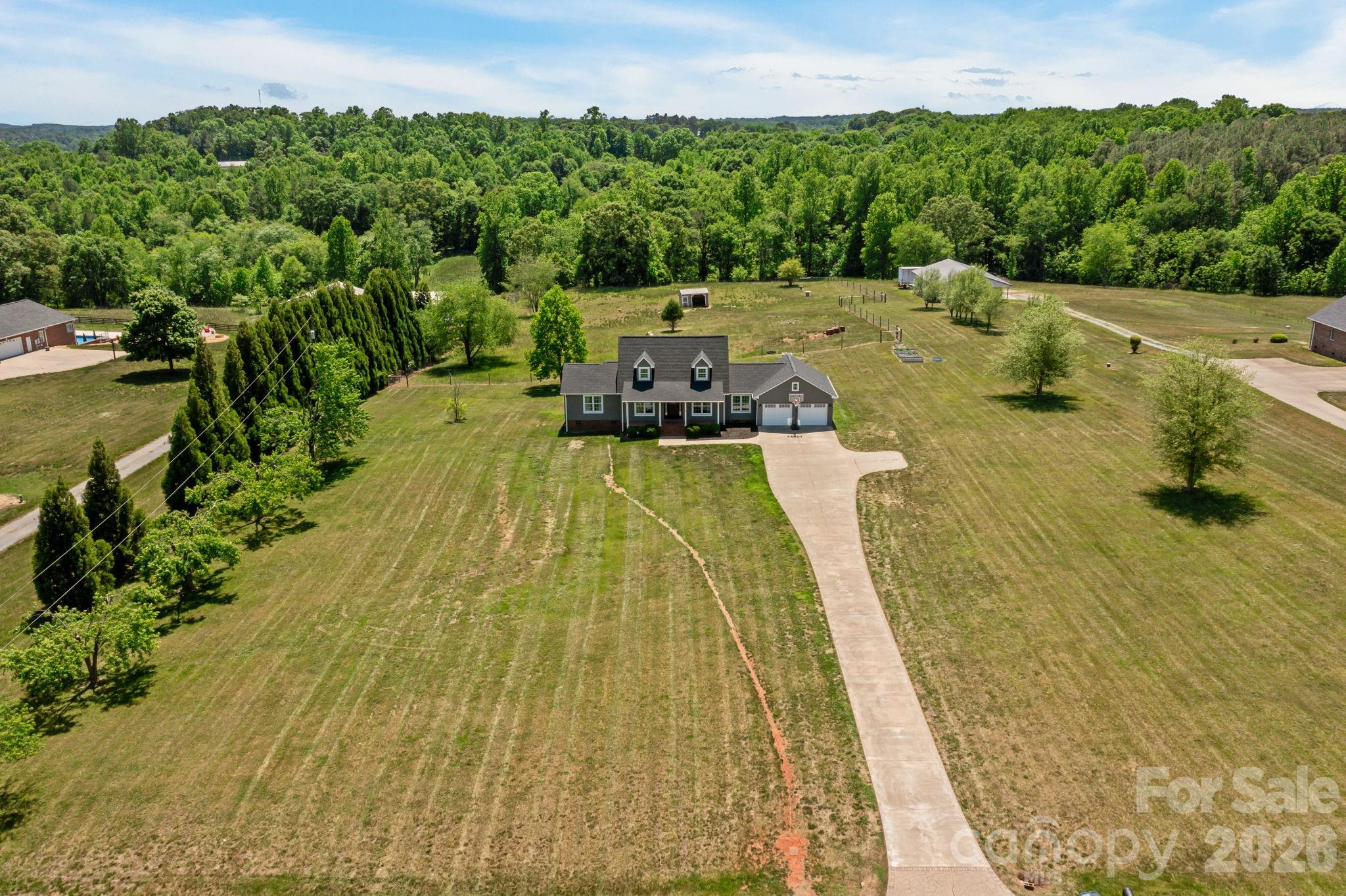 360 Whitaker Road — Shelby