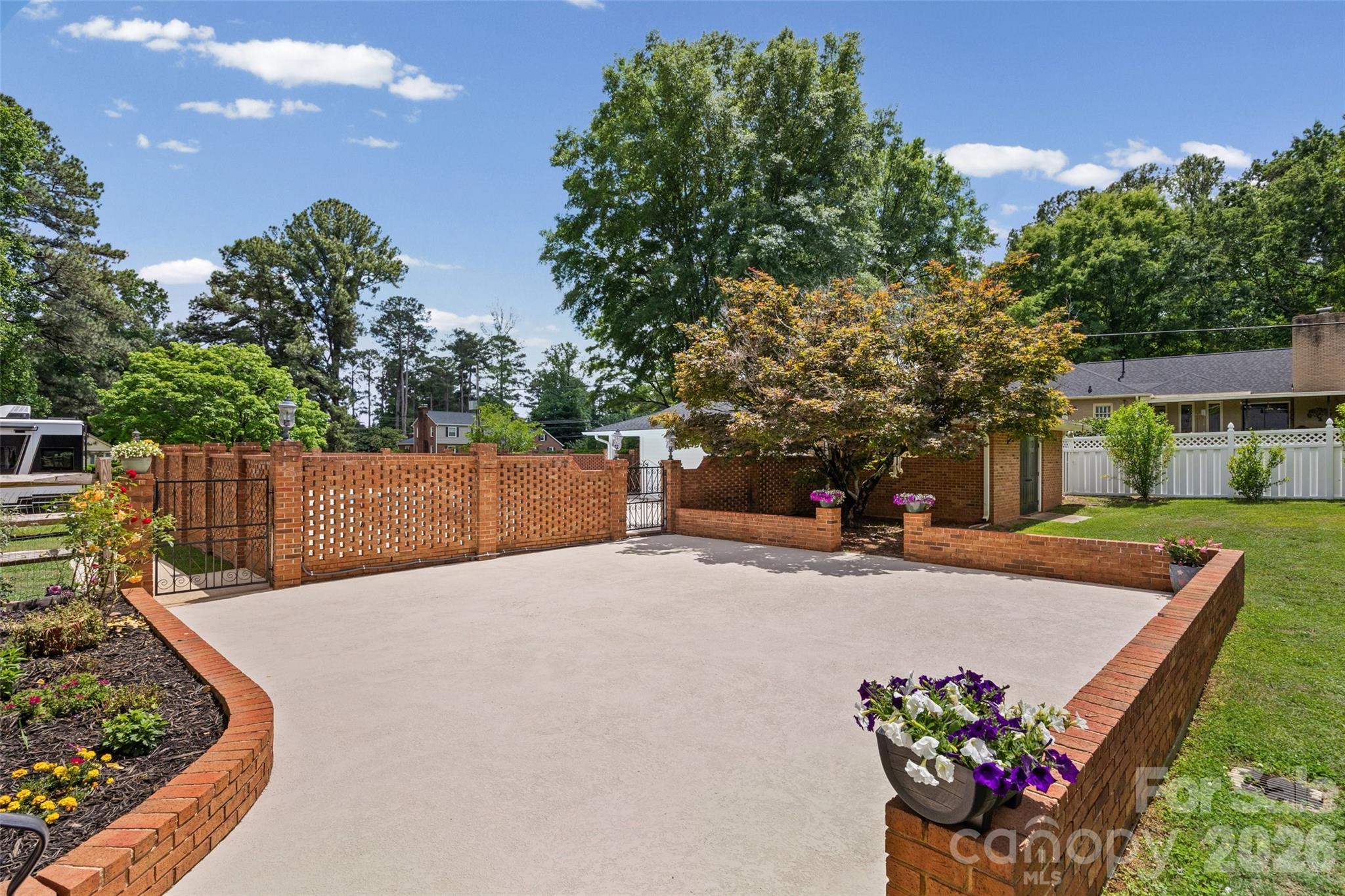 2107 Meadow Lane — Rock Hill